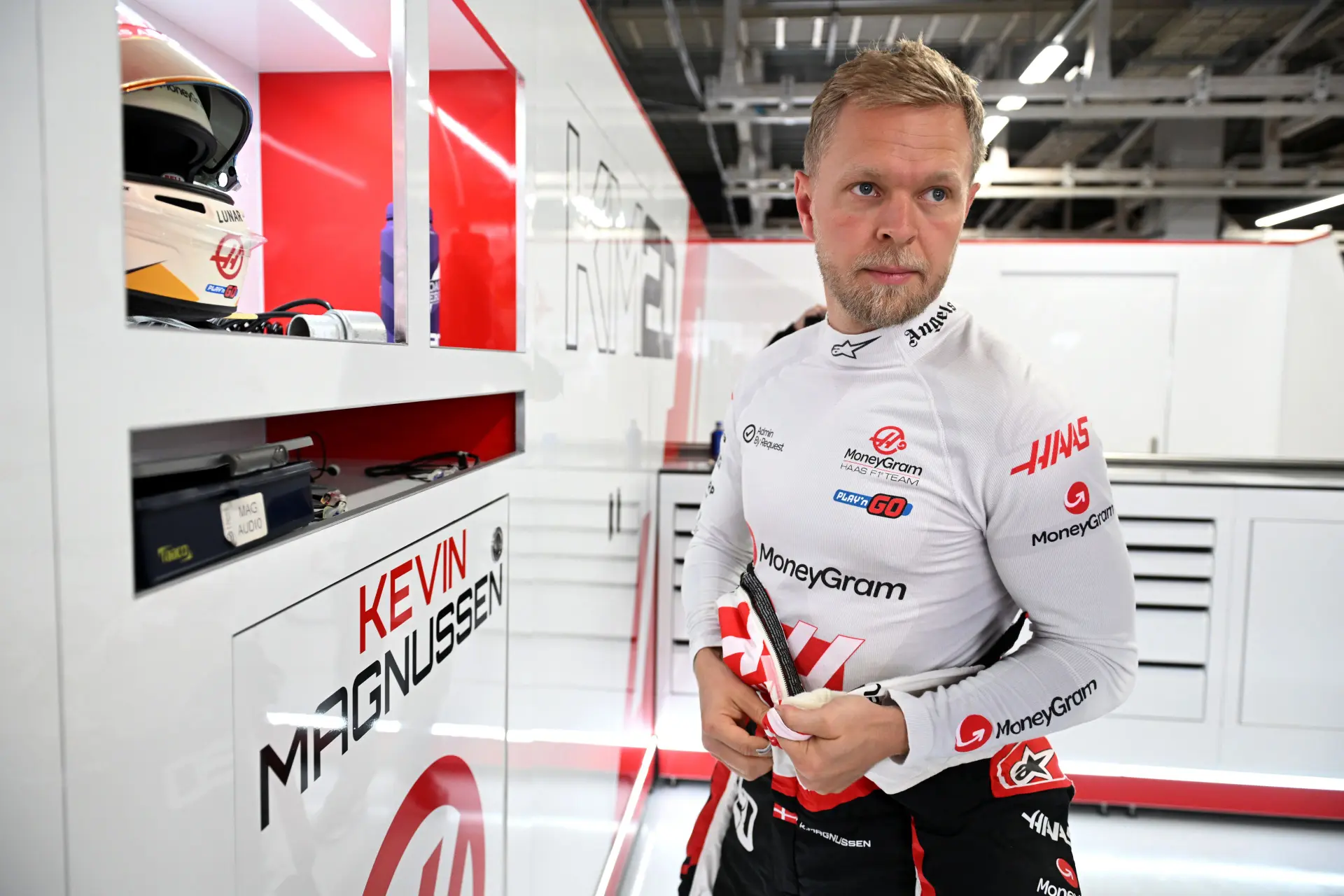 Magnussen reageert op tijdstraffen: 'Gedaan wat ik moest doen om Hülkenberg te beschermen'