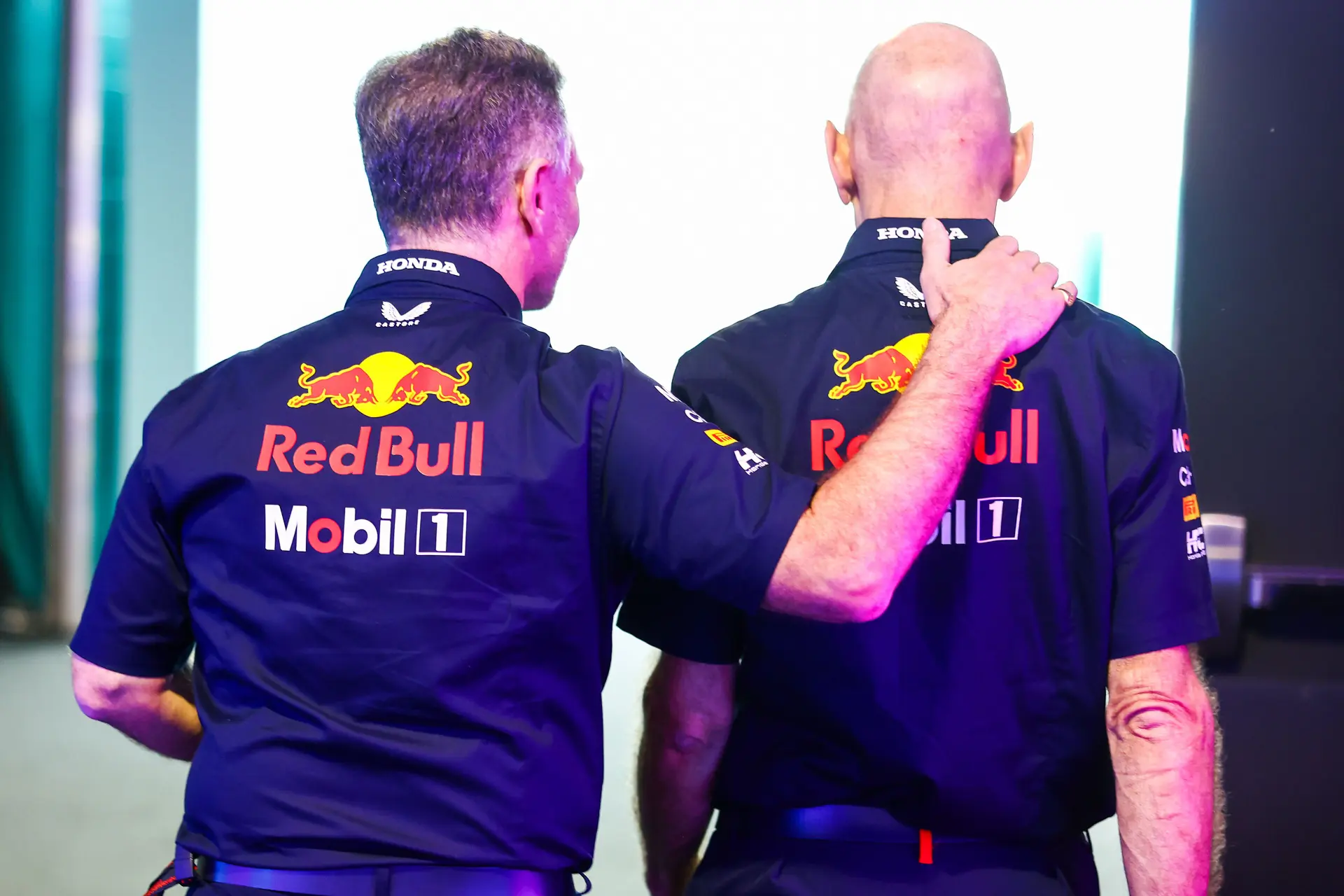 Grote verbazing bij Horner over manager Newey: 'EJ, je bent een sluipmoordenaar'