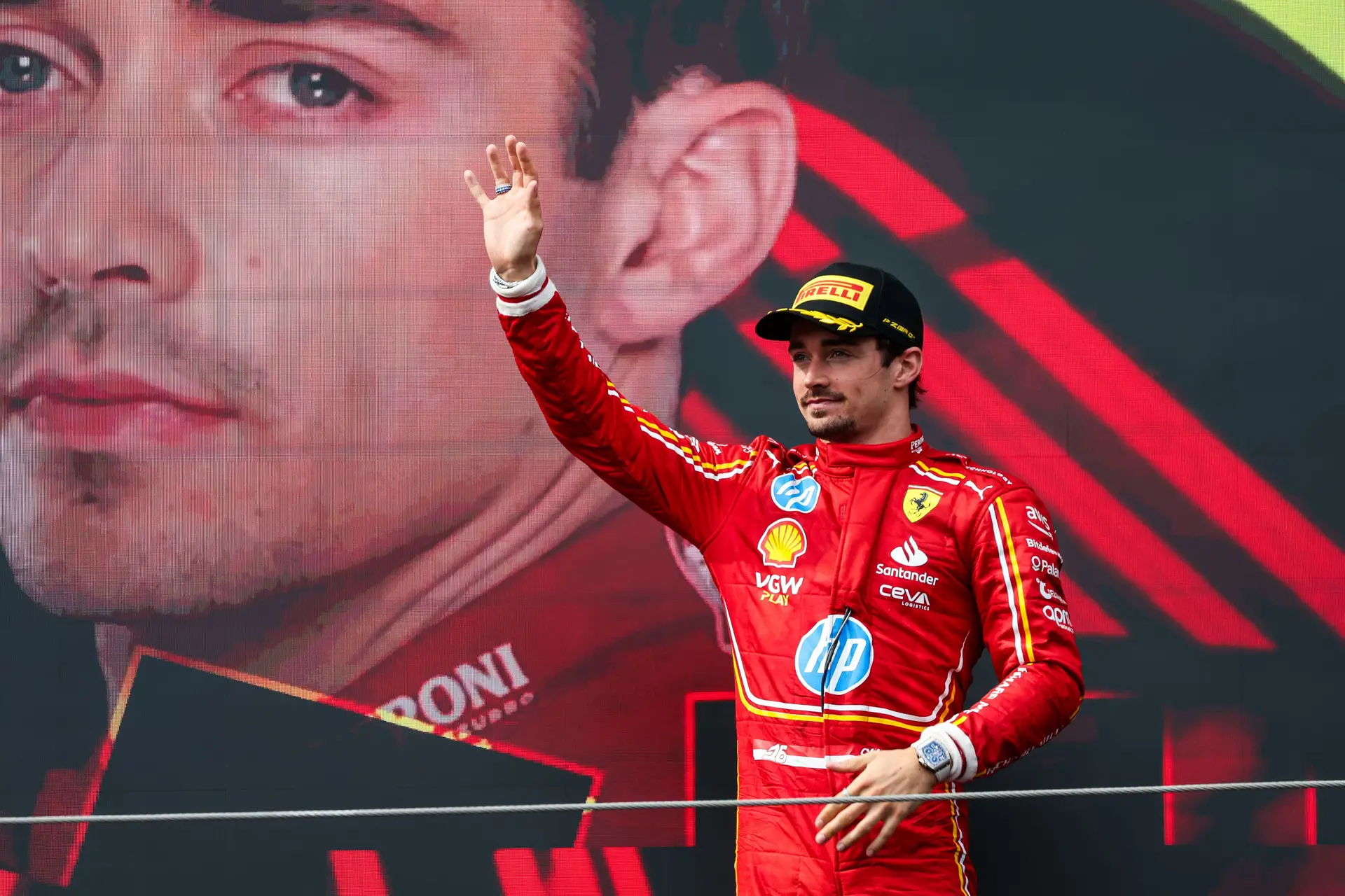 Voor Leclerc is een podium niet genoeg: 'We moeten op de overwinning mikken'