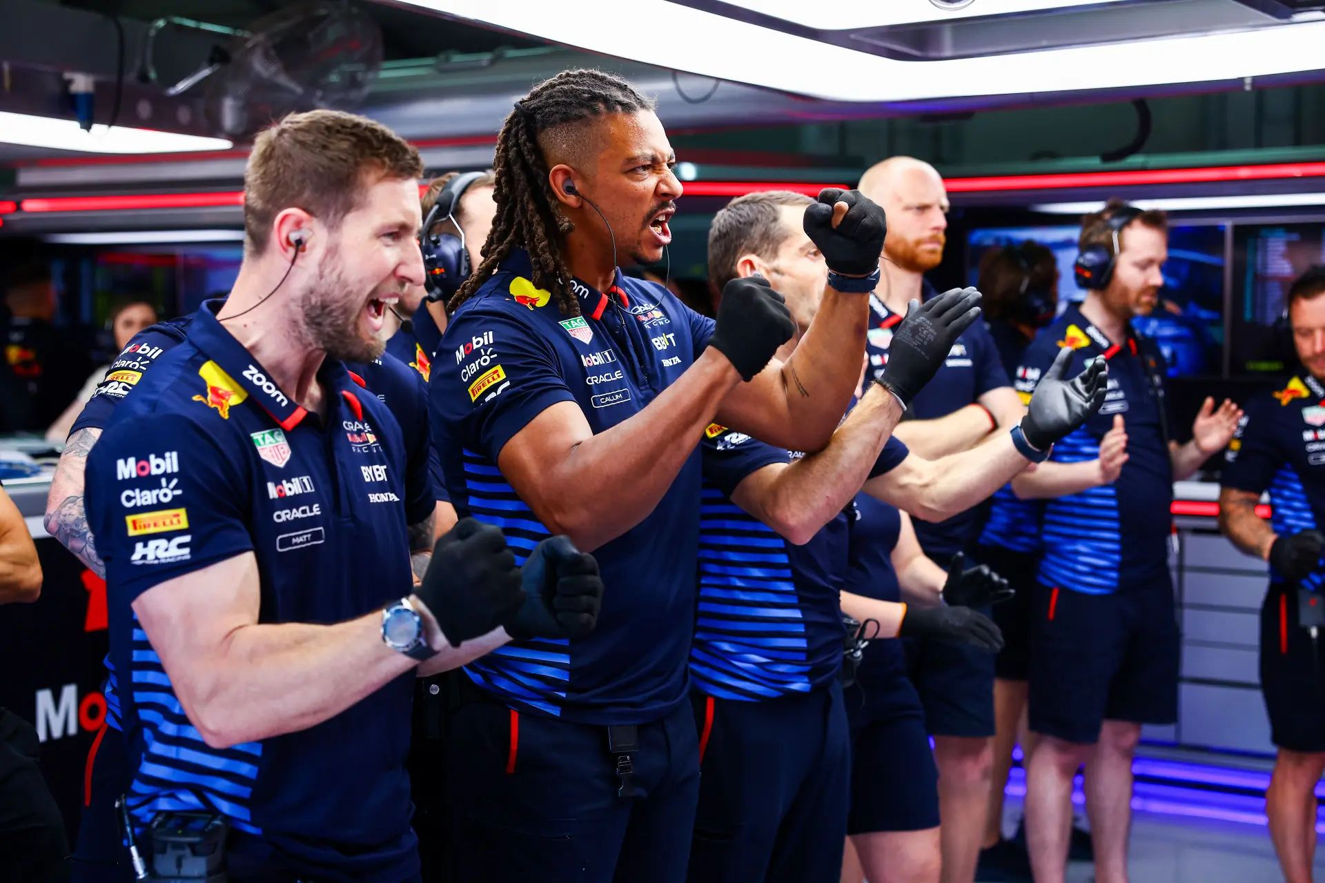 Windsor ziet Verstappen rijles geven: 'Definitie van hoe goed Verstappen is'