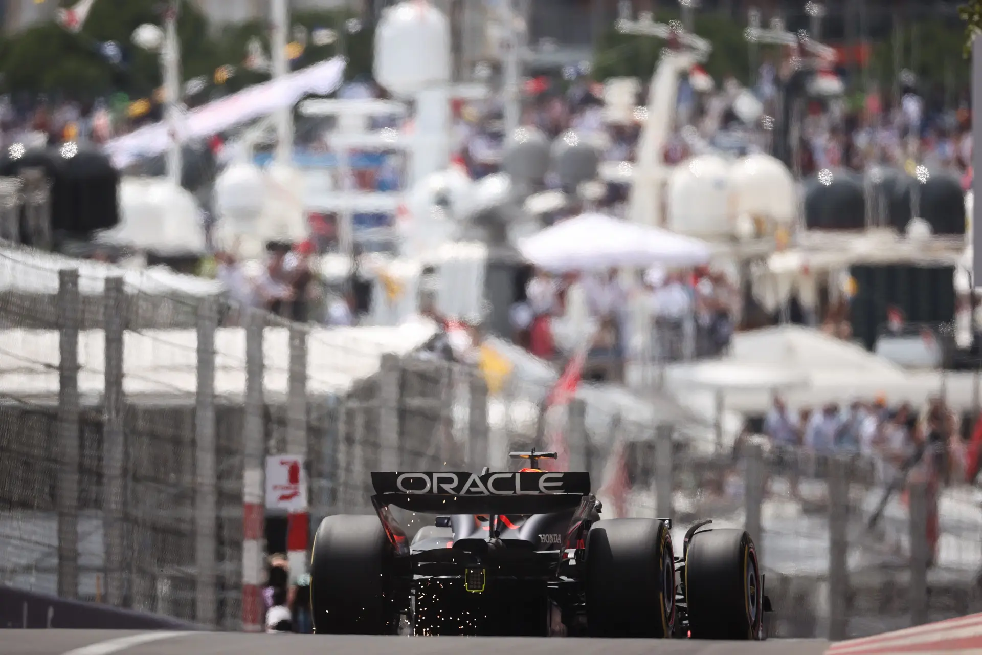 F1-journalist ziet Red Bull-zwakte die eindelijk blootgelegd is: 'Duurde langer dan twee jaar'