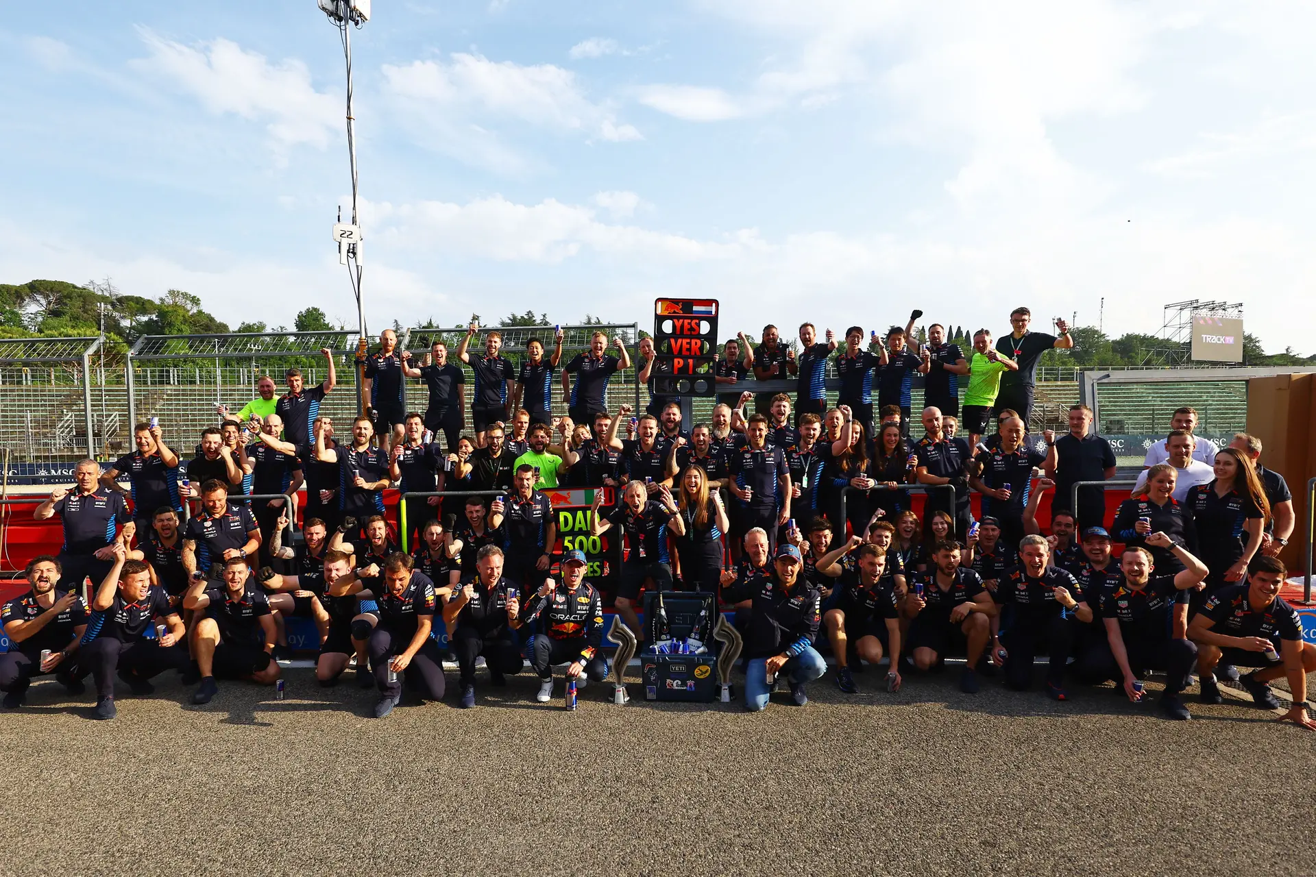 max verstappen win red bull racing imola 2024 juich 2 teamfoto