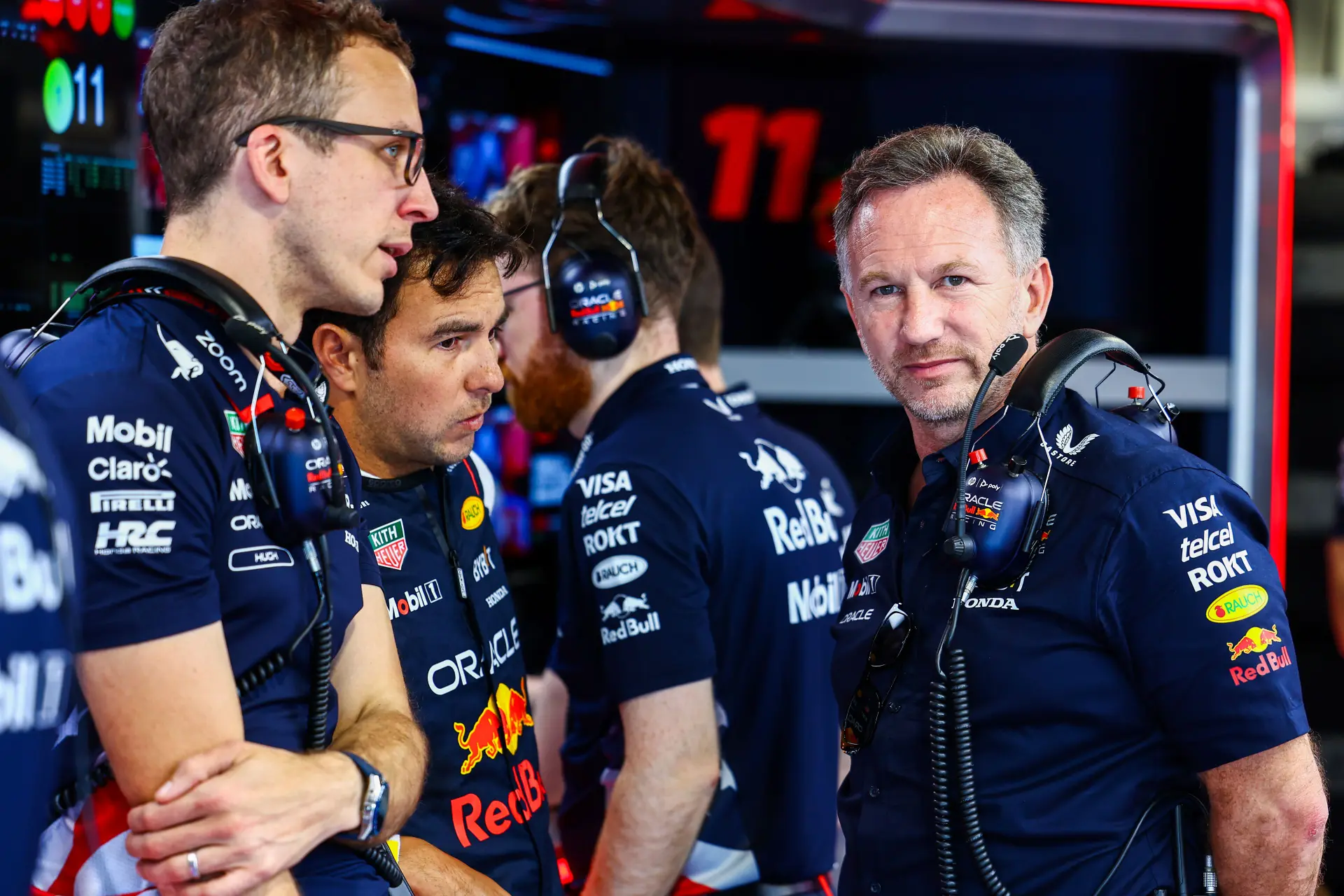 Horner kritisch op Verstappen: 'Hij beschadigde daarbij de auto'