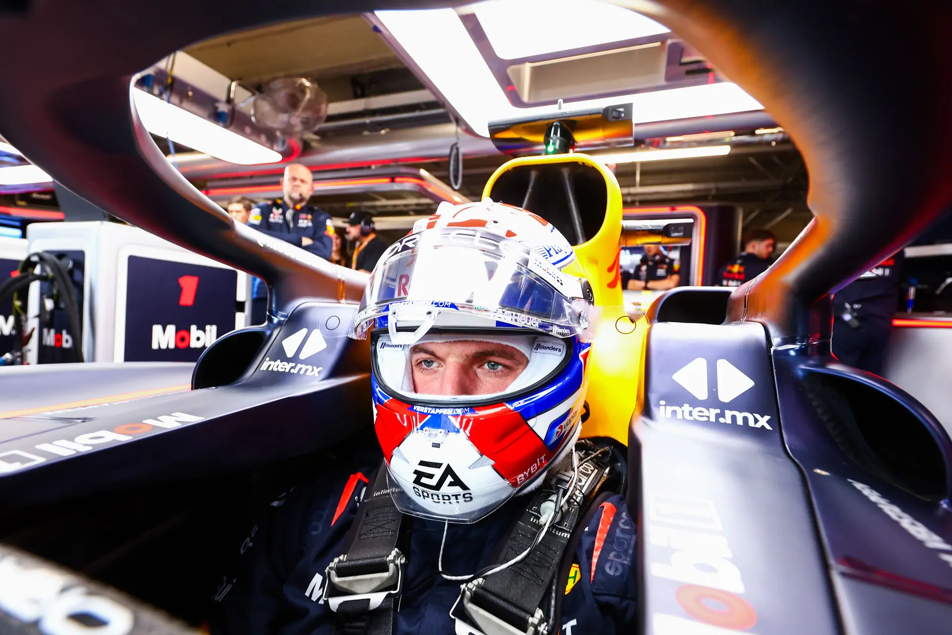 Update | Verstappen krijgt geen straf en mag tweede startplek houden