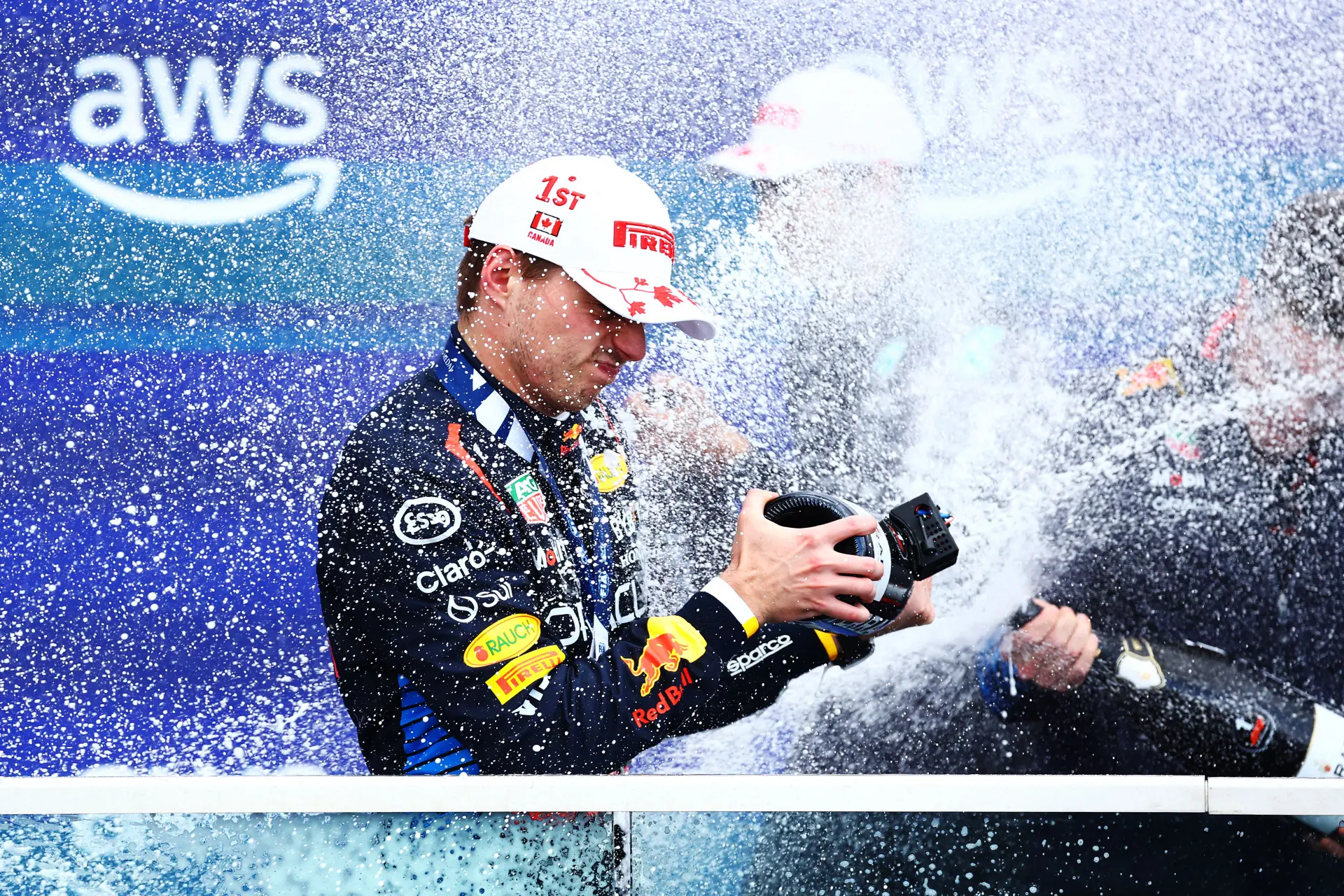 Buitenlandse media belonen fabelachtig optreden van Verstappen: 'Beter dan welke upgrade dan ook'