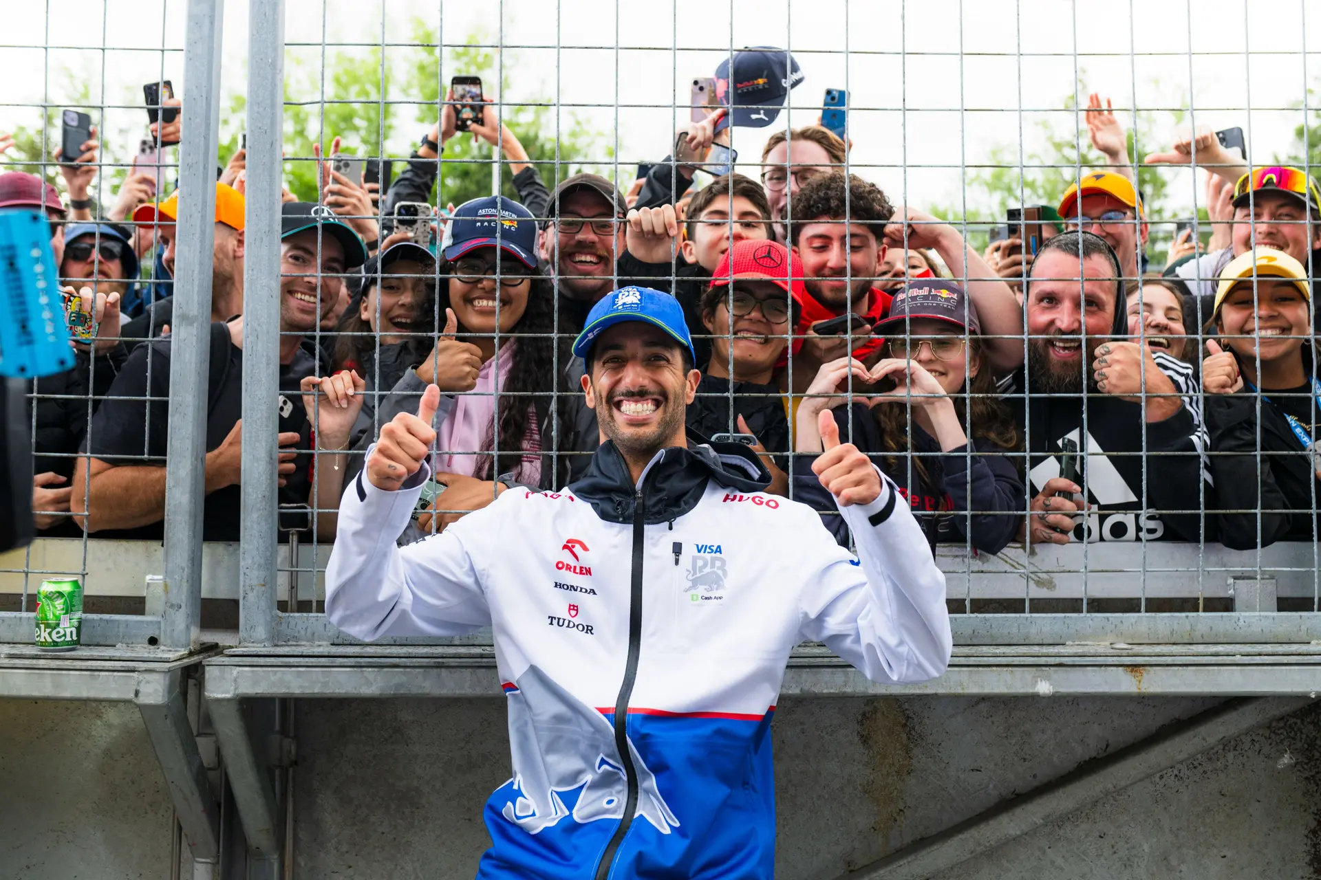 Villeneuve slaat keihard terug naar Ricciardo: 'Hij wordt extreem in bescherming genomen'