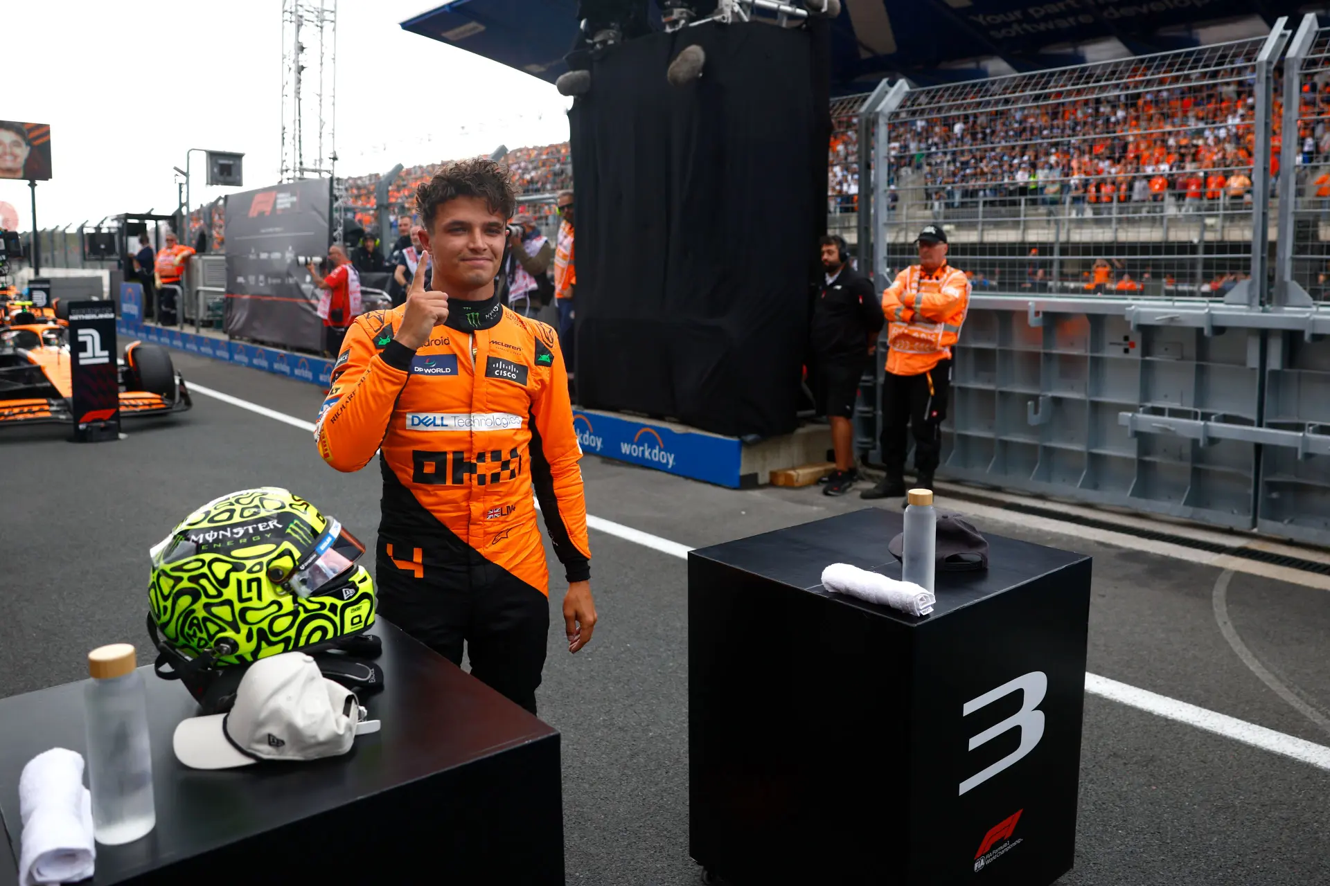 Norris een klasse apart in Zandvoort, Verstappen heeft niet genoeg aan topstart