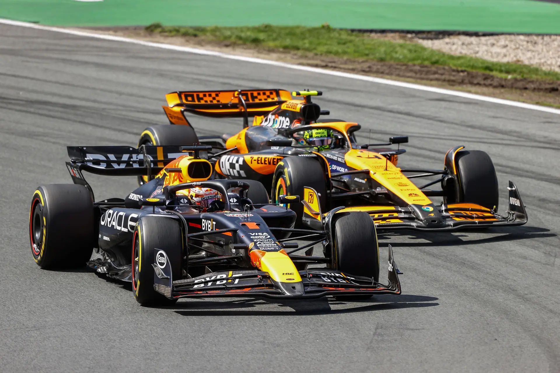 McLaren-teambaas lyrisch over Verstappen: 'Beste coureur, trots dat we hem konden uitdagen'