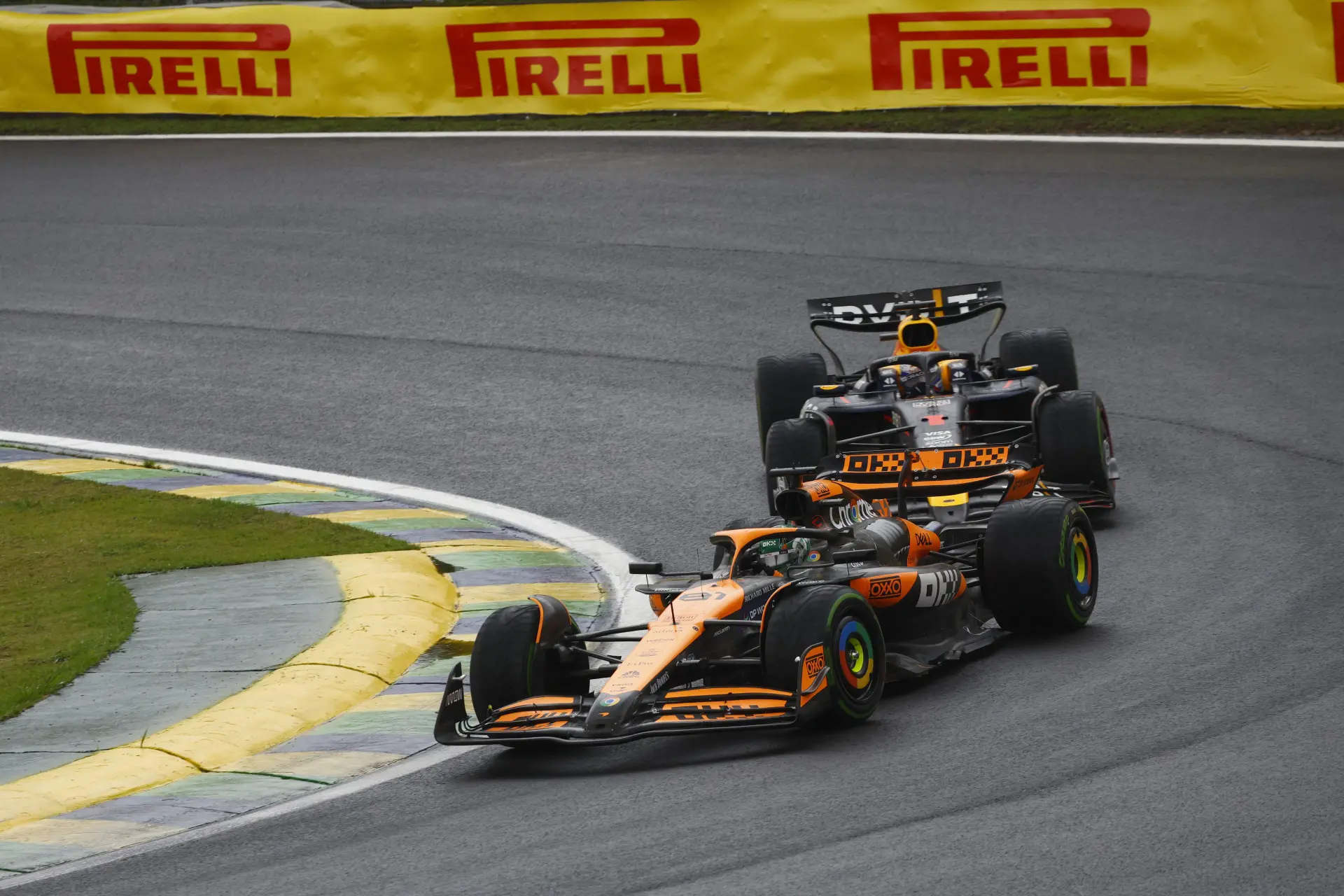 Chandhok glashelder over clashes tussen Verstappen en Norris: 'Aan het roepen voor tv'