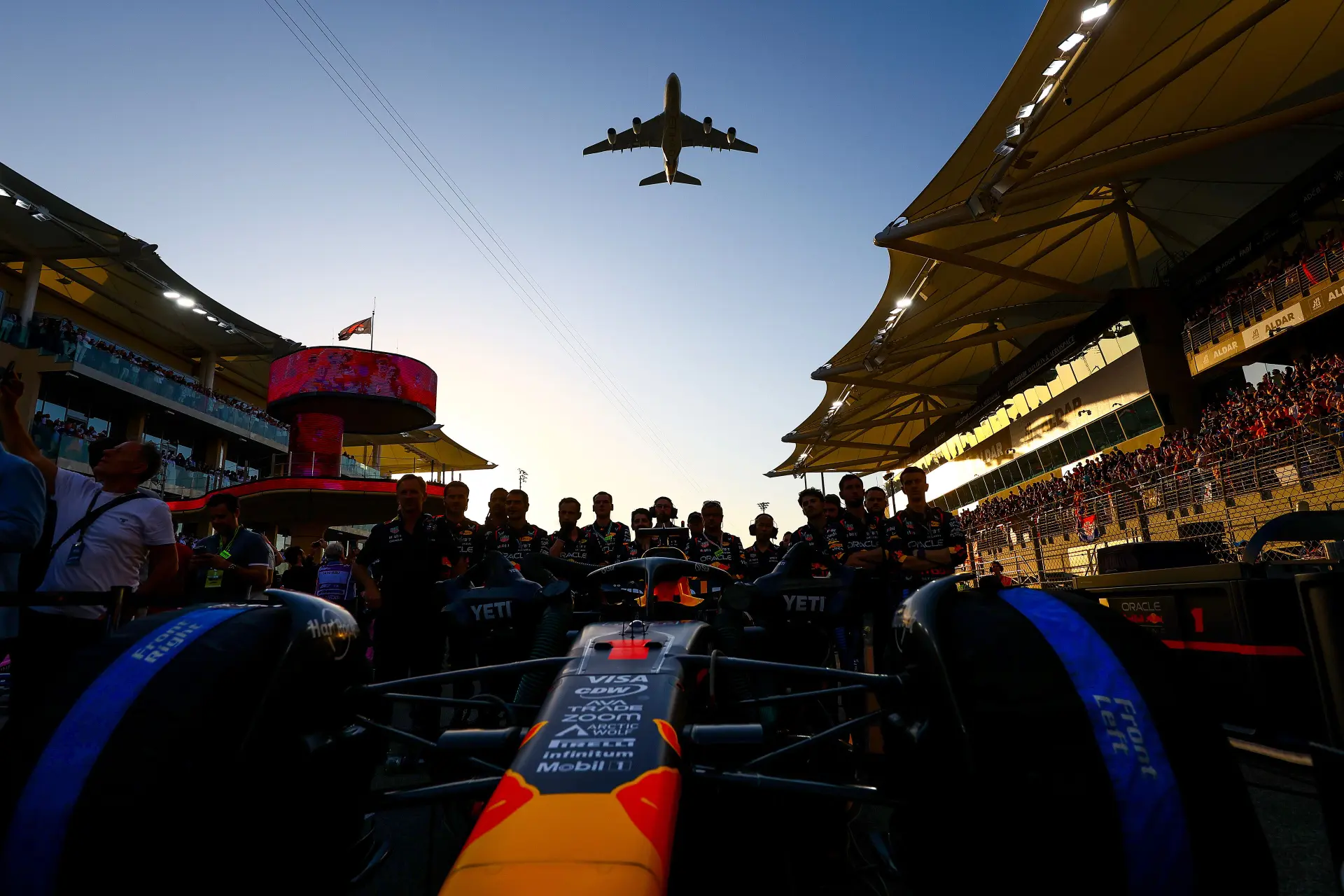 Palmer stipt vast voordeel voor Verstappen aan: 'Dit doet Verstappen echt elke race'