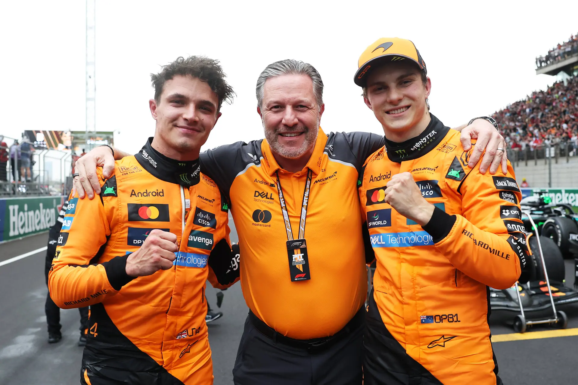 Brown vindt dat incident van Piastri wel meeviel: 'Ik denk dat Verstappen dacht dat hij zou gaan'