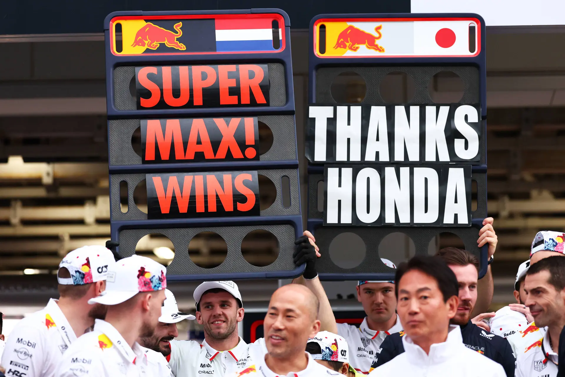 Mol deelt groot nieuws over Red Bull en Verstappen: 'Misschien toch door met Honda'