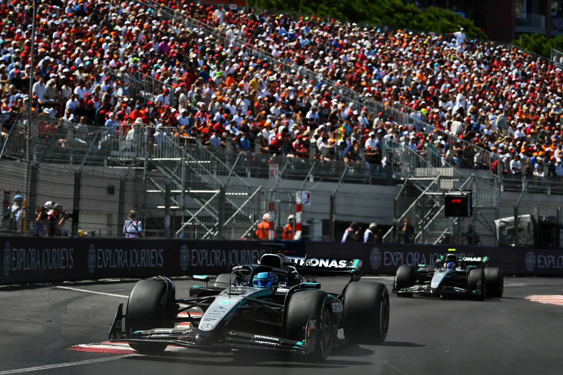 pirelli mercedes george russell gp monaco 2025 zondag