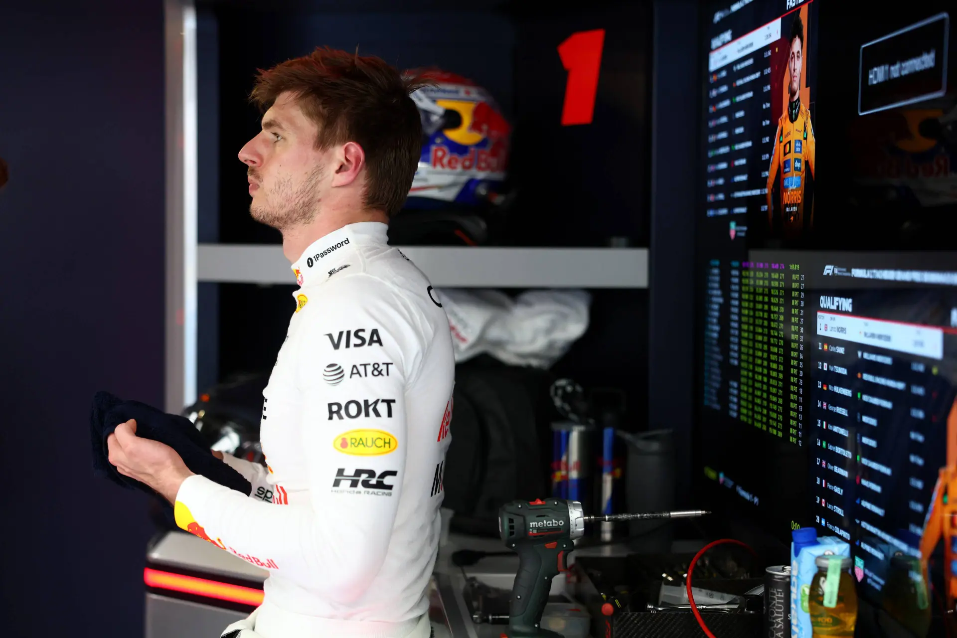 Verstappen: 'Om eerlijk te zijn voelt het voor mij niet echt als een gevecht'