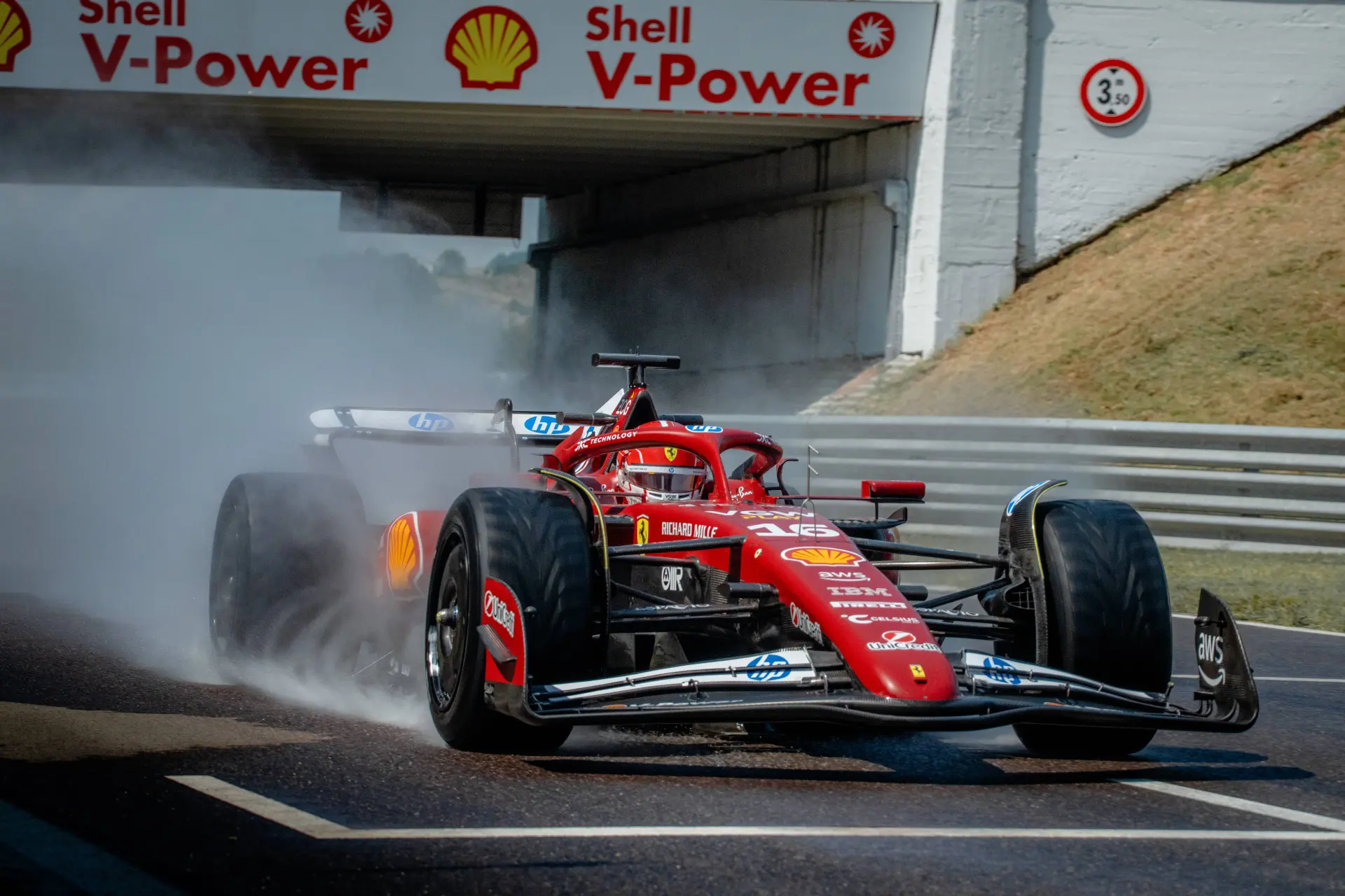 Pirelli enthousiast over 2026-regenbanden: 'We kunnen volgend jaar een verbeterd product bieden'