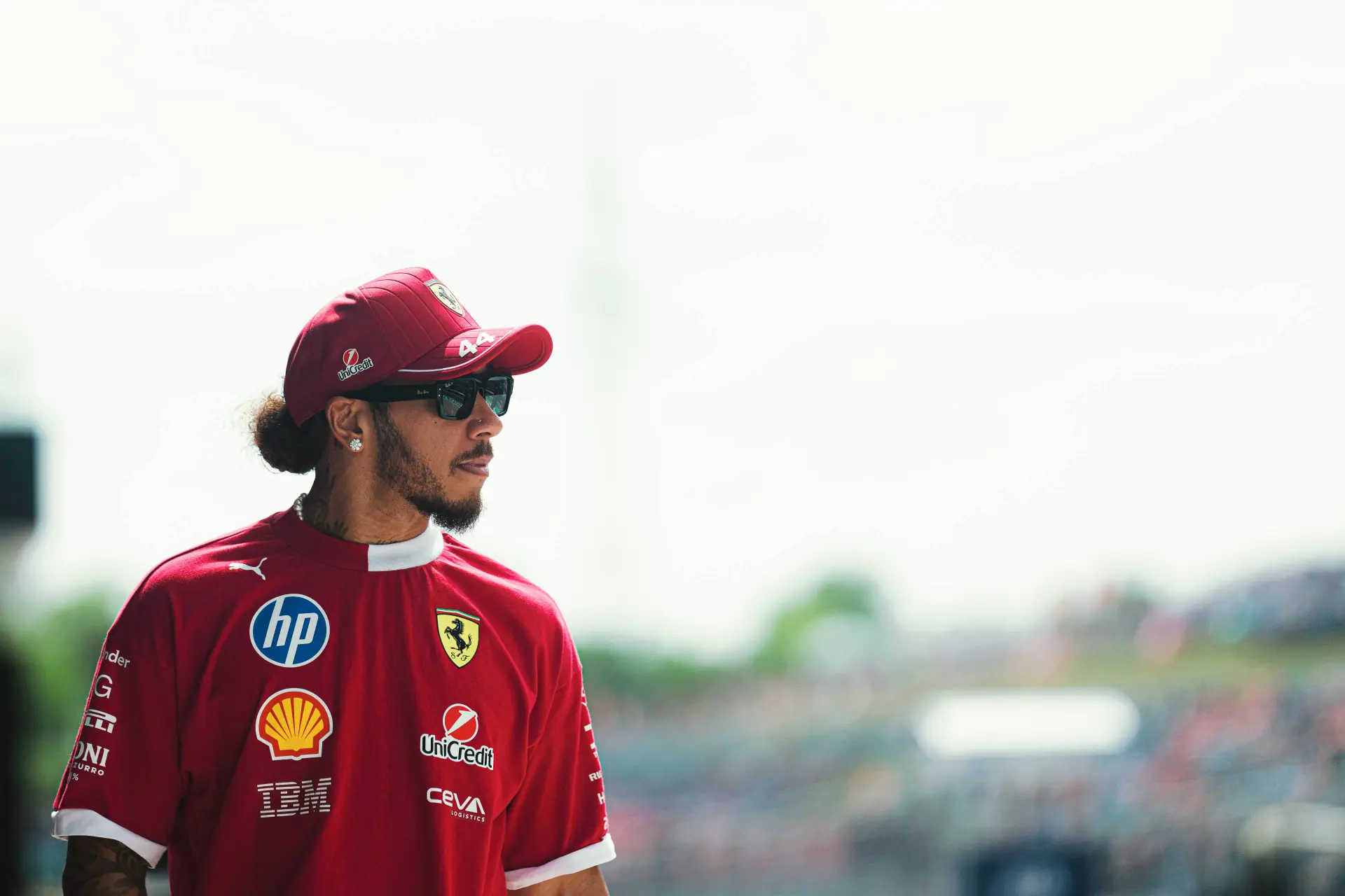 Waarom Hamilton moeite heeft met de Ferrari: 'Het past niet bij zijn rijstijl'