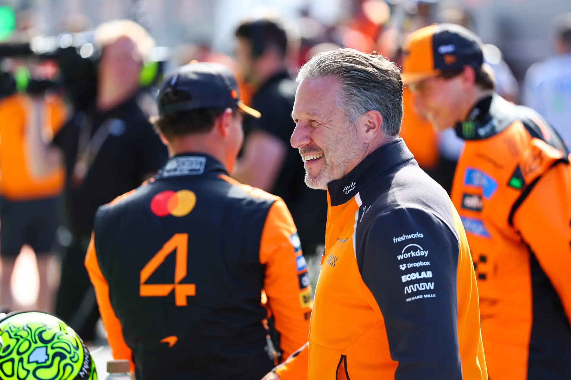 Brown vindt dat Verstappen te dichtbij staat: 'We kunnen niet comfortabel zijn'
