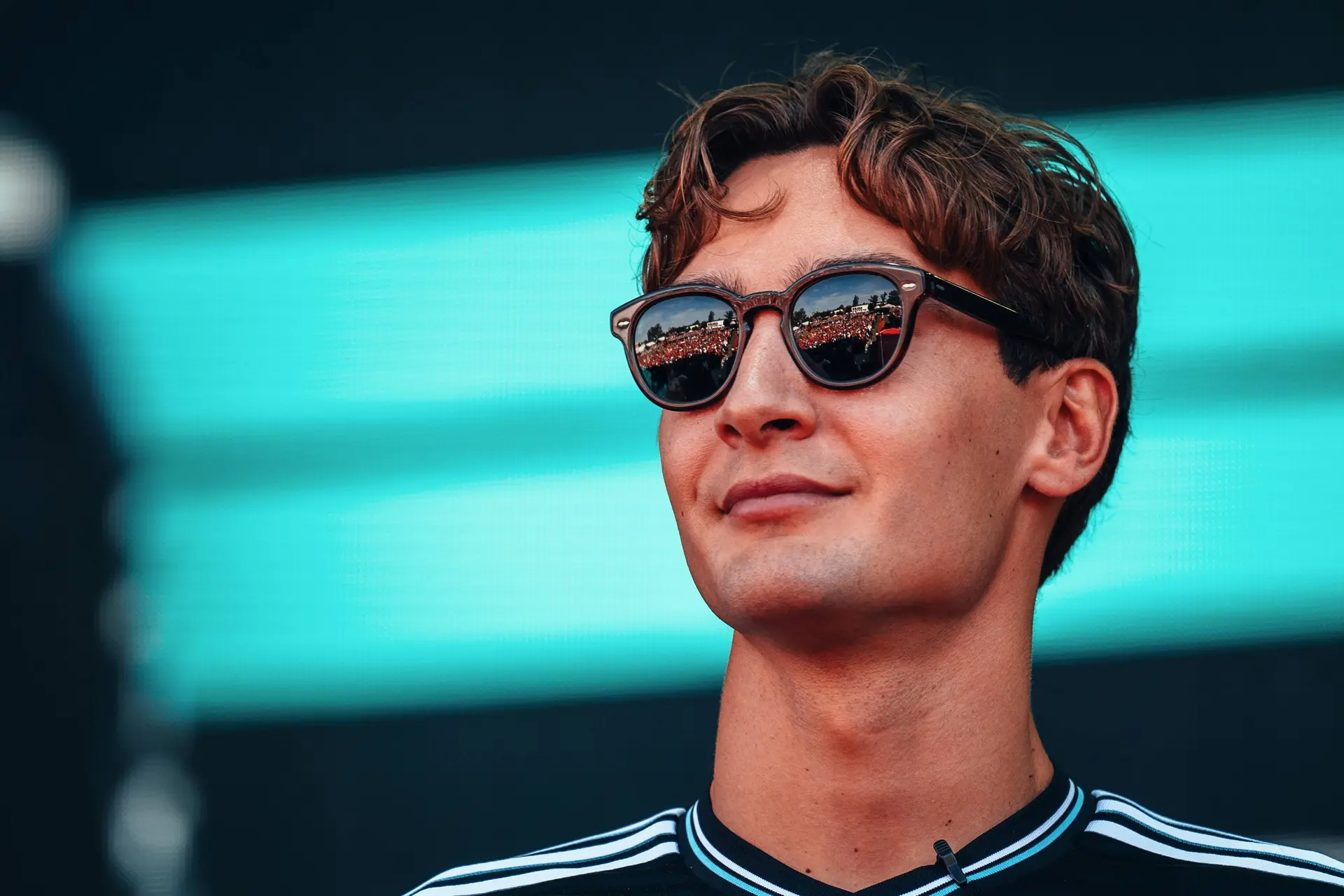 Russell woest op Verstappen en collega's: 'Je bestraft mensen die wel netjes rijden'