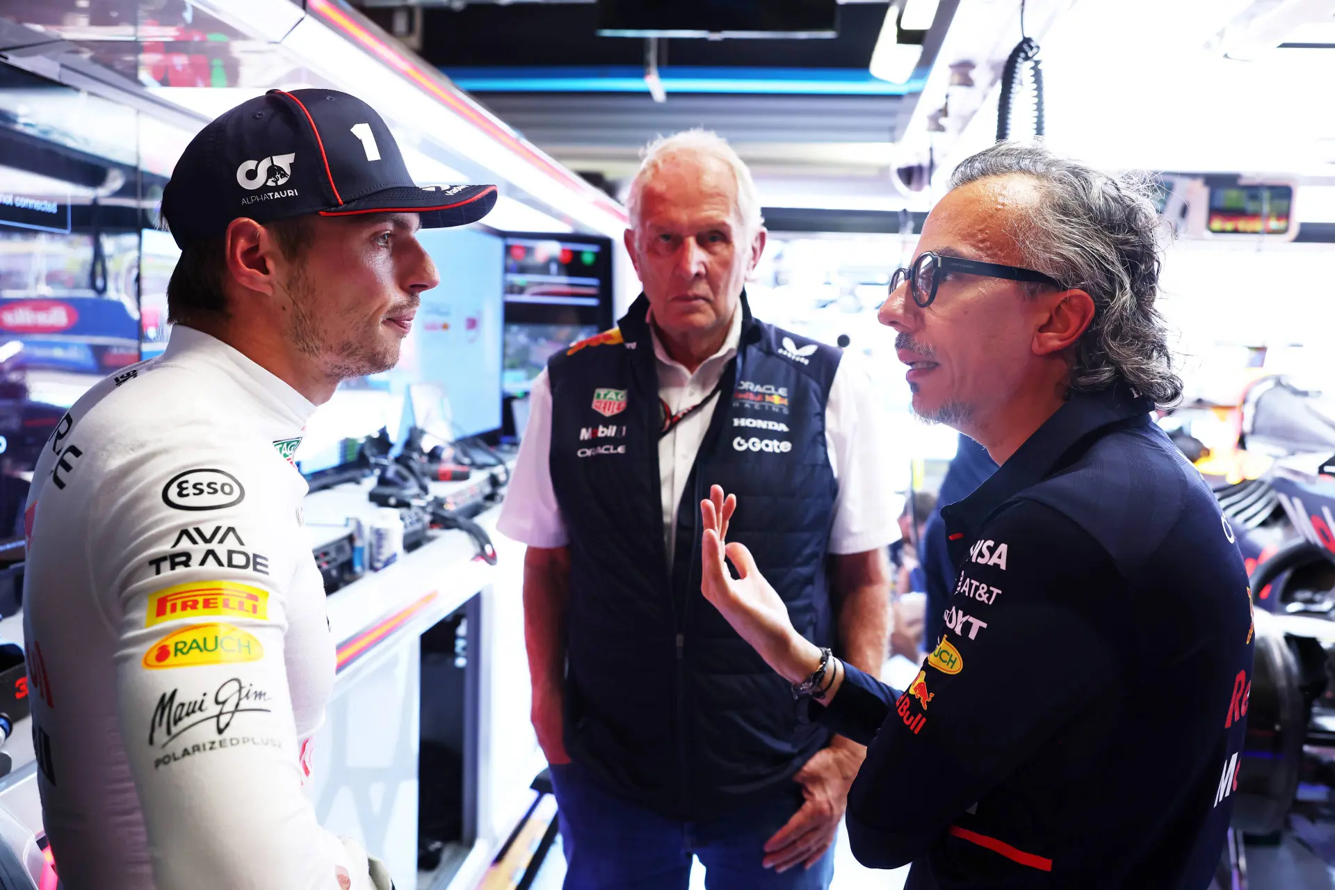 Red Bull in opperbeste stemming met 'snelle auto': 'Heel indrukwekkend van Verstappen'