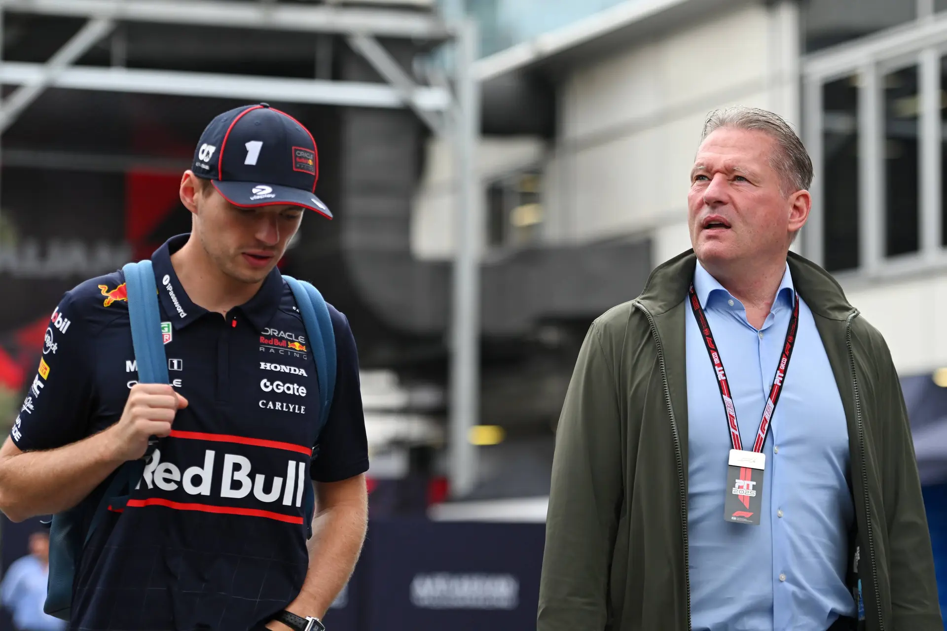 Brundle rakelt interview Rosberg met Jos Verstappen op: 'Stapte terug omdat ik dacht dat hij zou slaan!'