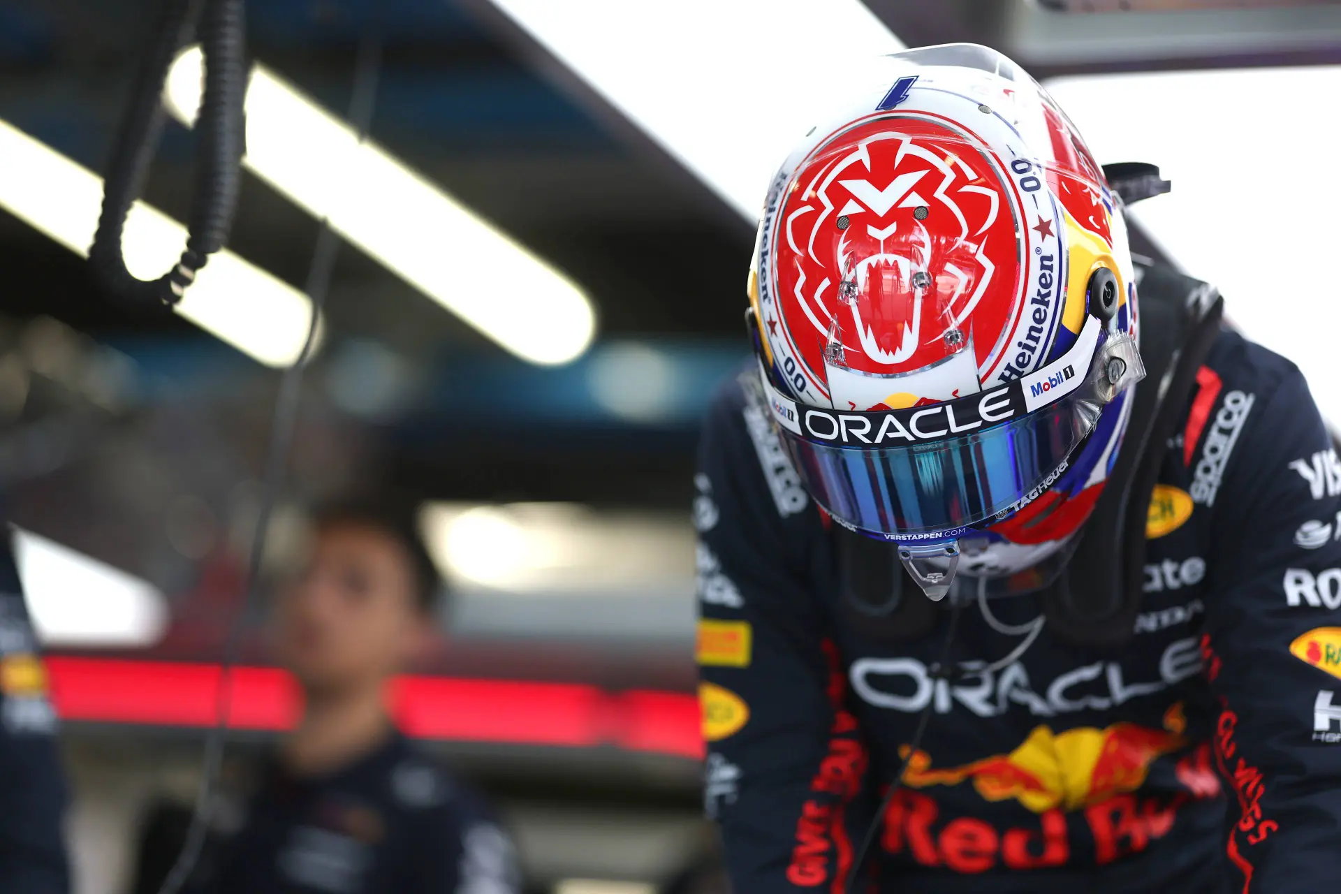 Italiaanse oud-coureur herbeleeft inhaalactie Verstappen: 'Die man heeft de grootste ballen ter wereld'