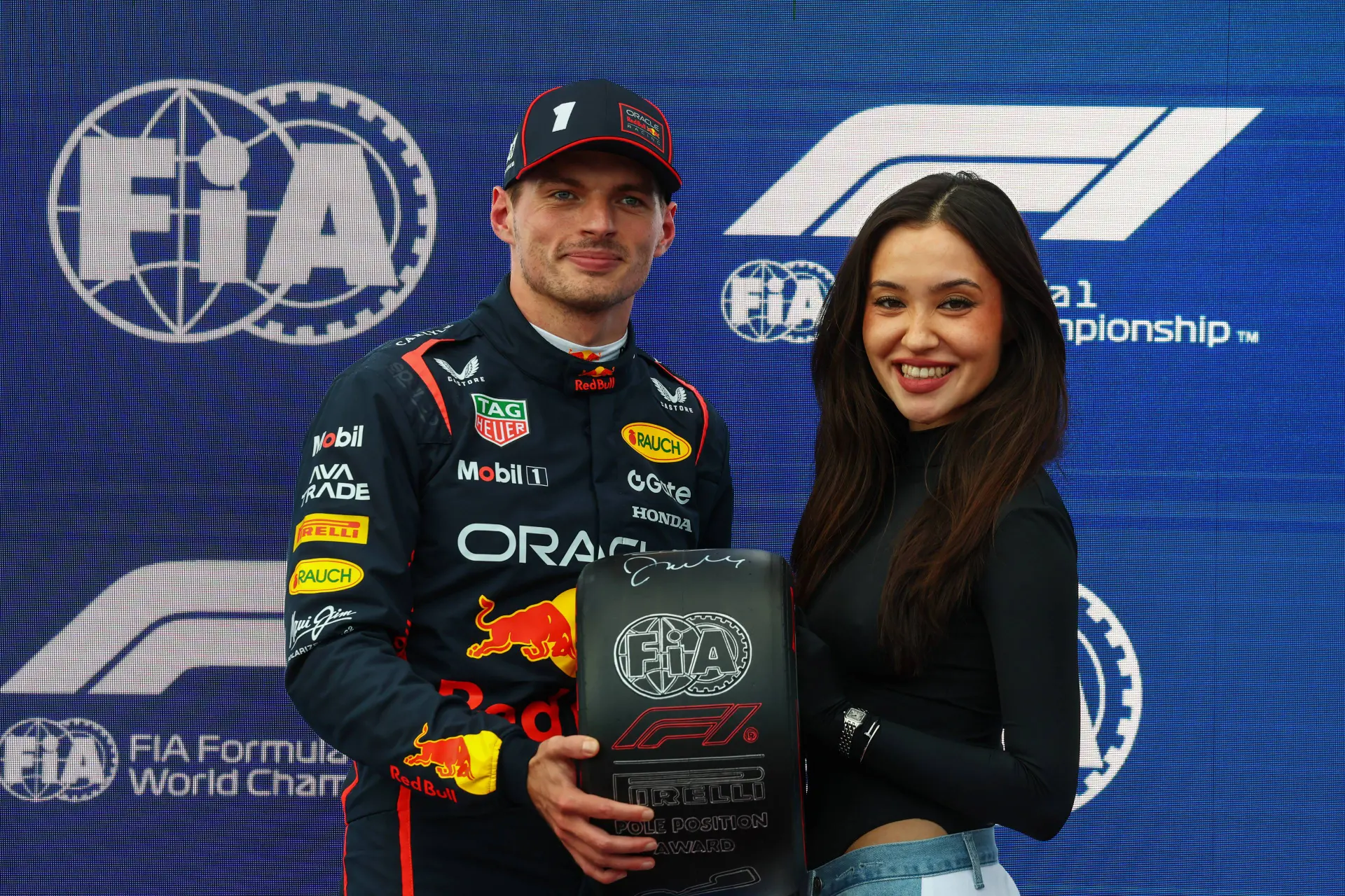 pirelli-max-verstappen-red-bull-racing-gp-azerbeidzjan-2025-zaterdag-pole-2