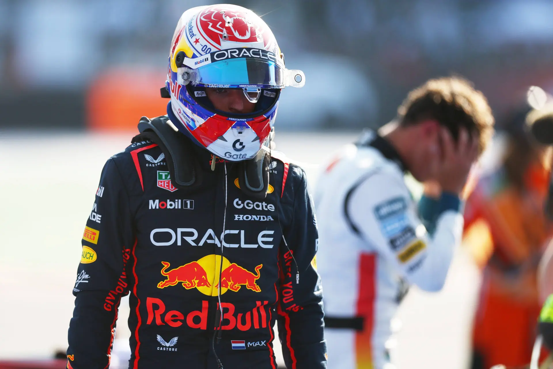 Windsor zag hoe Verstappen de hand boven het hoofd gehouden werd: 'Had een straf moeten krijgen'