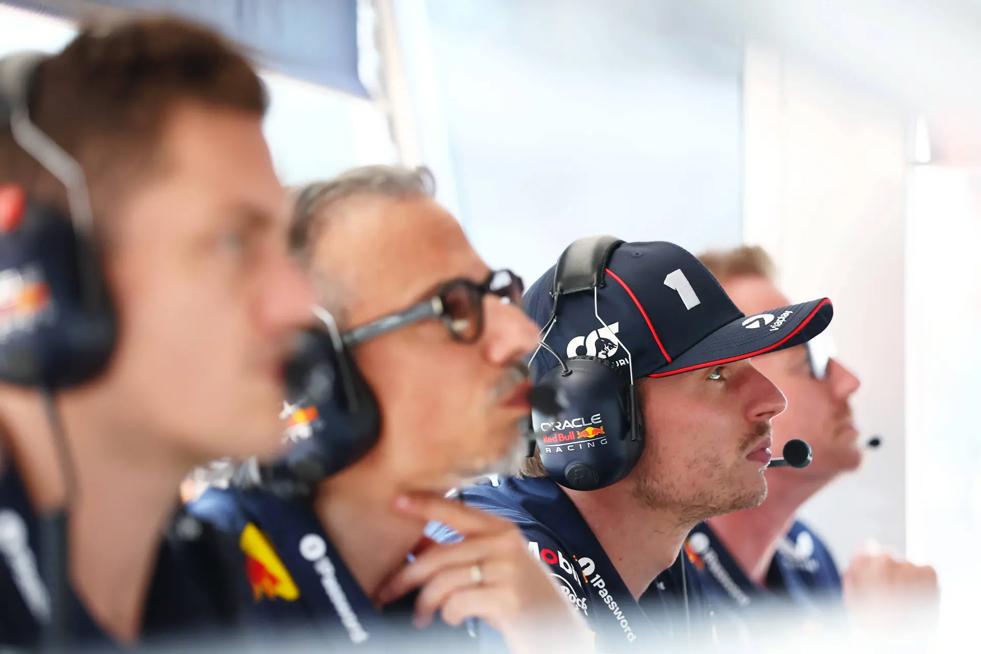 Albers juicht om persbericht van Red Bull: 'Daar werd ik wel enthousiast van!'