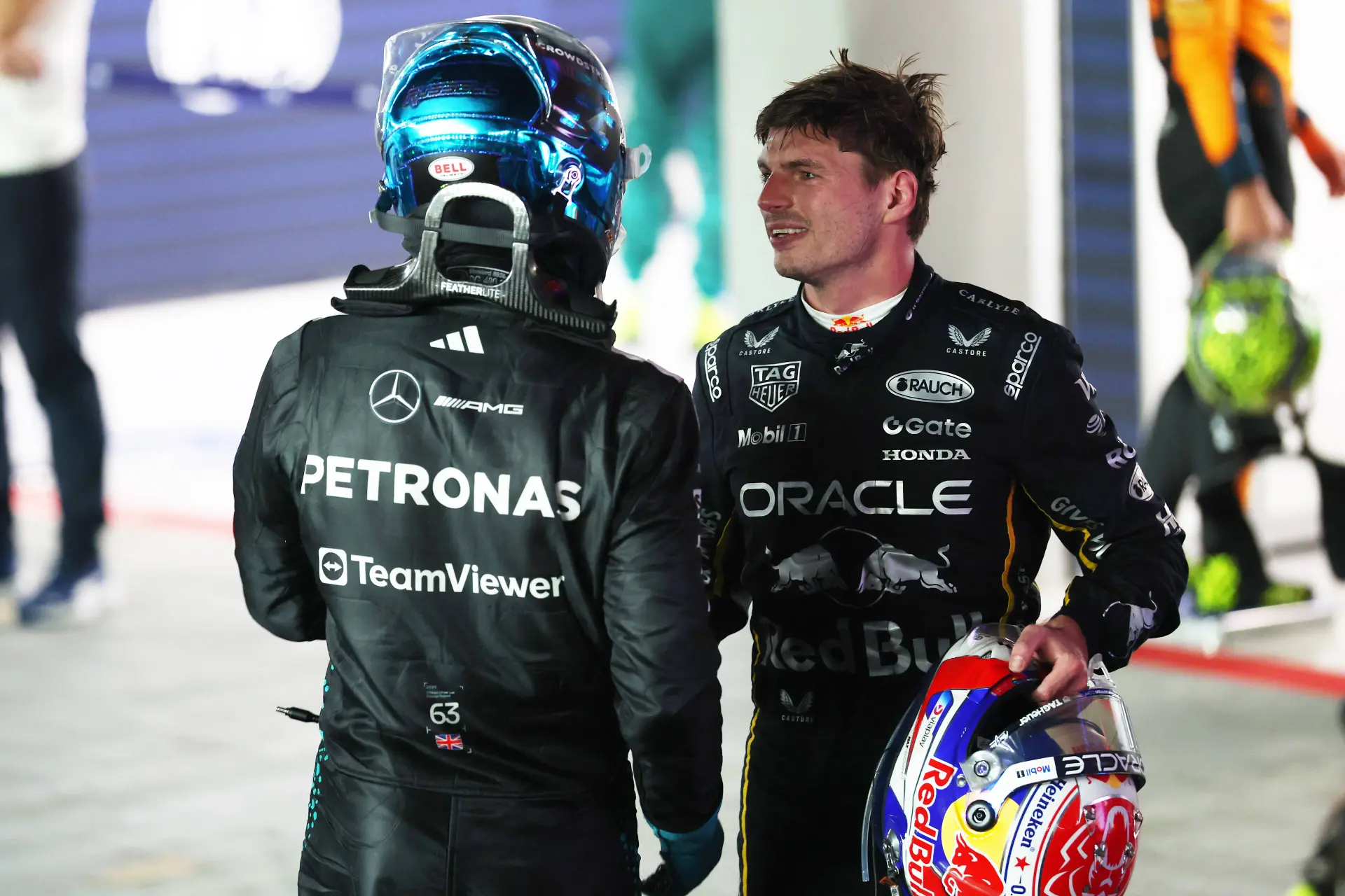 Russell spreekt van 'verbeterde' relatie met Verstappen: "Hij is veranderd"
