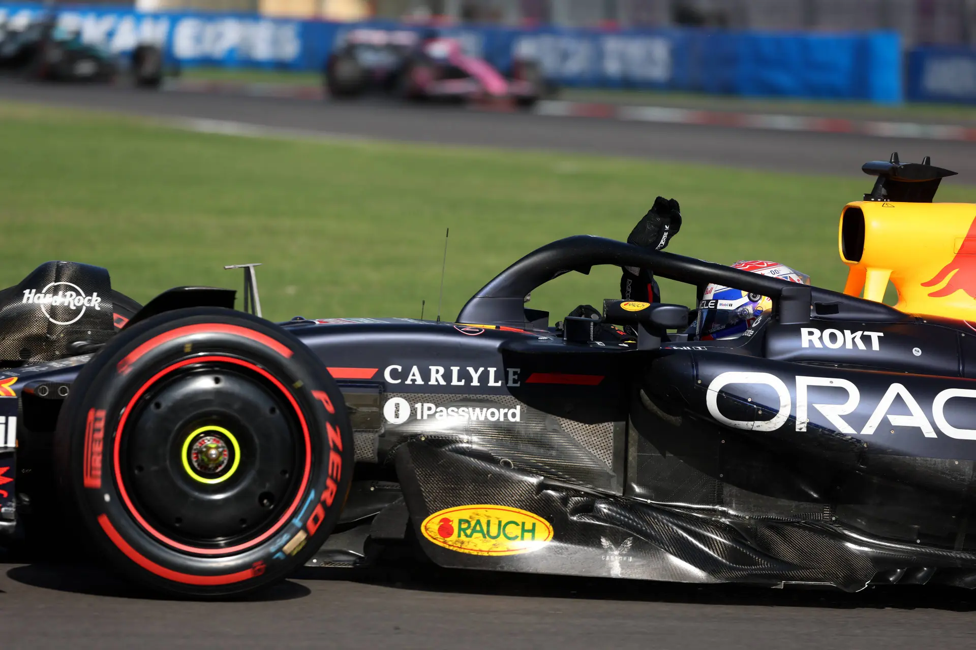 Hinchcliffe deelt groot compliment uit aan Verstappen: 'Daar zorgt hij altijd voor'