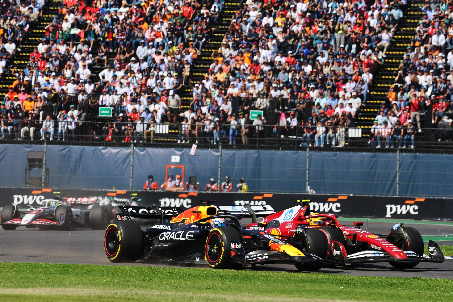 Norris domineert in Mexico, Verstappen na fenomenale slotstint naar podiumplek