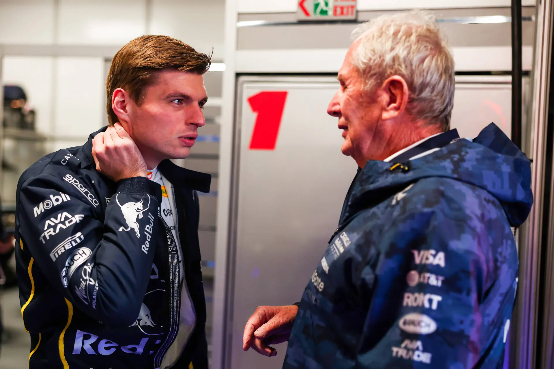 Marko legt 'flater' van F1-reglementen uit: "Verbrandingsmotor maakt een comeback"