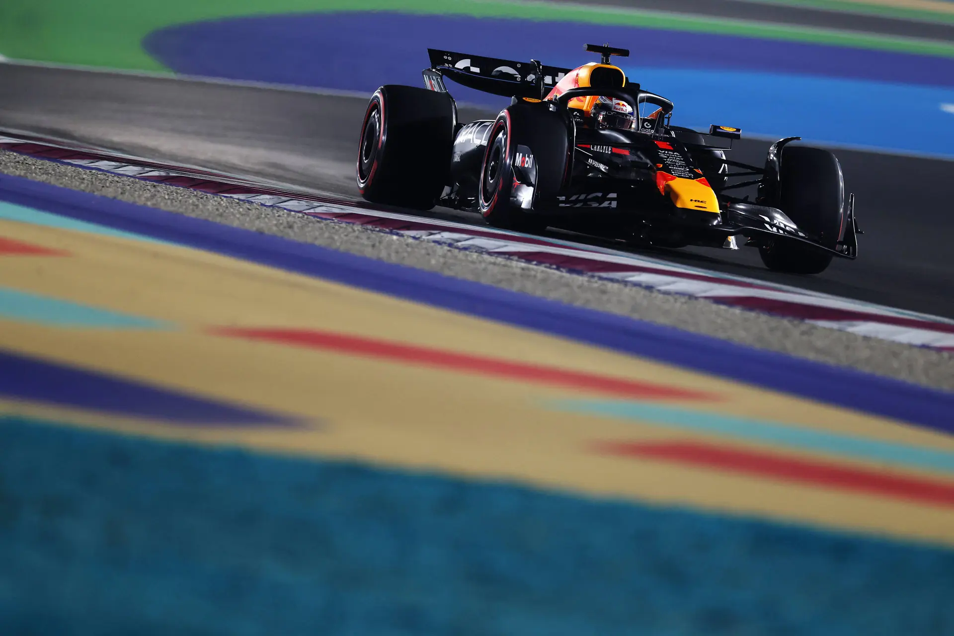 Windsor luistert naar aanwijzingen voor Verstappen: 'Verontrustend dat Lambiase dat zei'