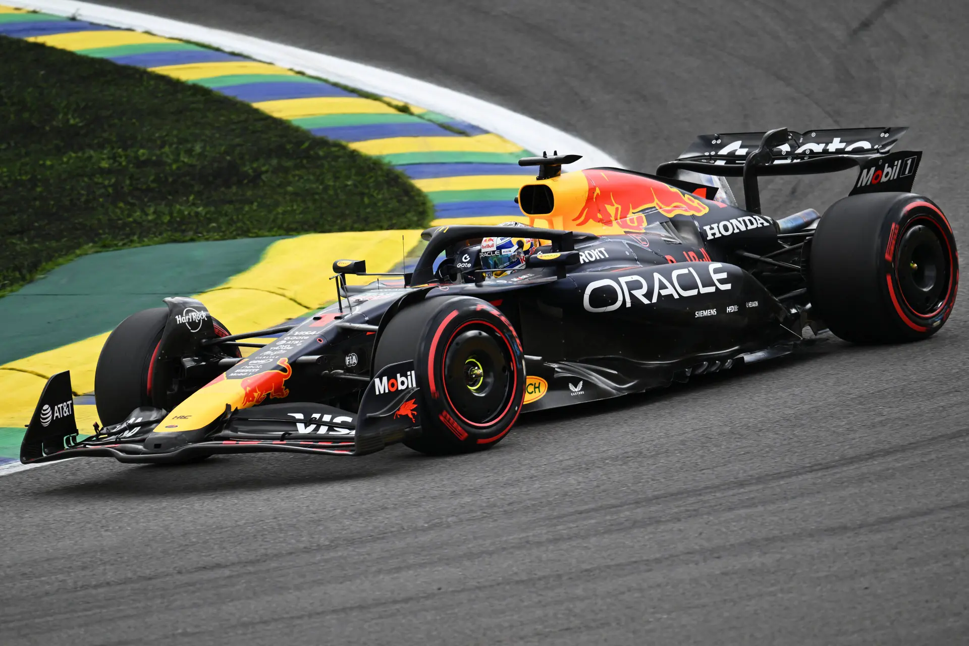 Problemen bij Red Bull: 'Verstappen wist totaal niet wat hij ermee aan moest'