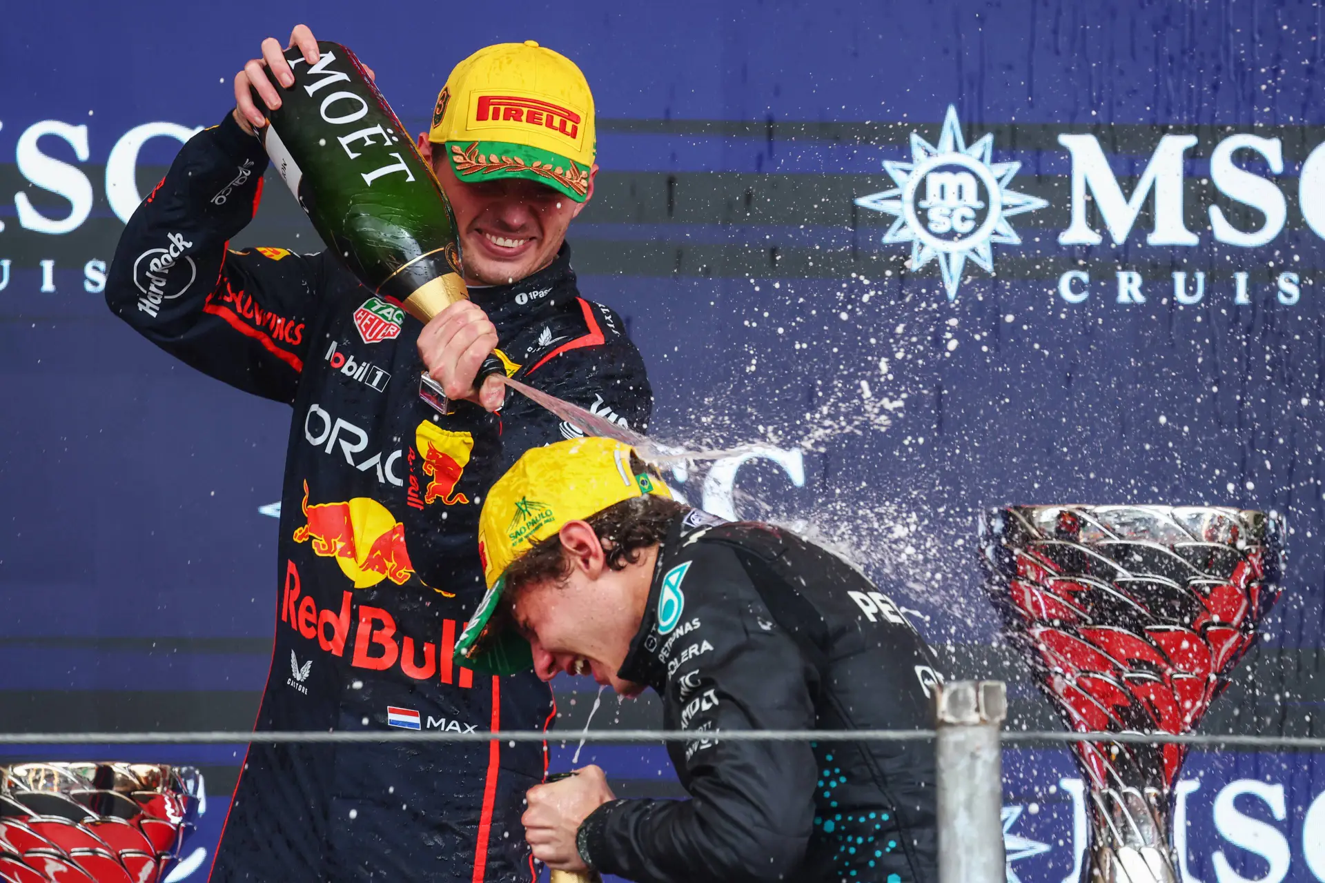 max-verstappen-red-bull-racing-gp-sao-paulo-brazilie-2025-zondag-andrea-kimi-antonelli-mercedes-podium-4