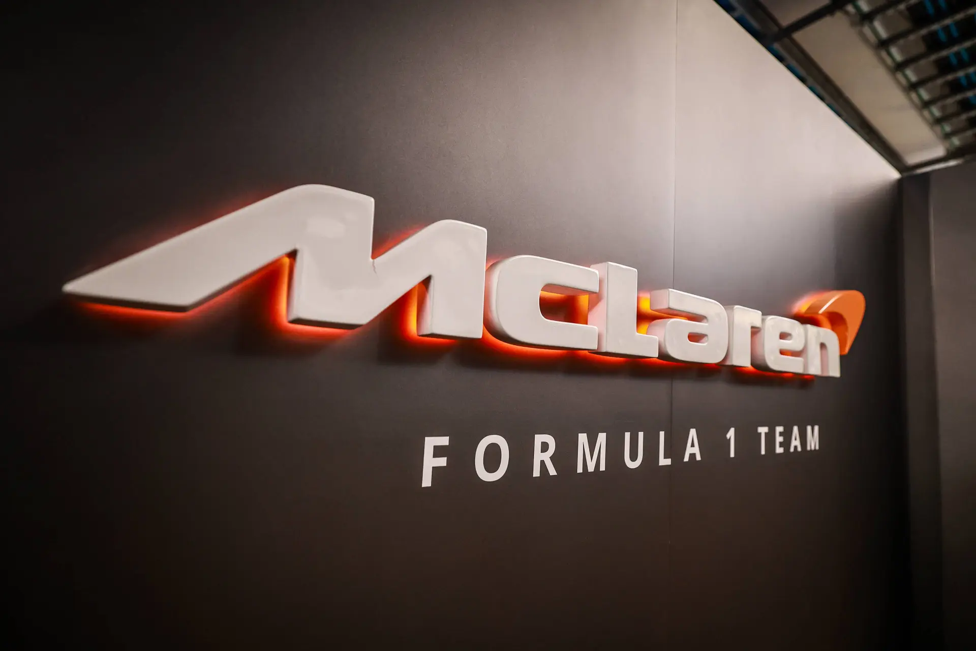 FIA geeft McLaren uitzondering bij nieuw probleem: 'Dit is een vereiste van de FIA'