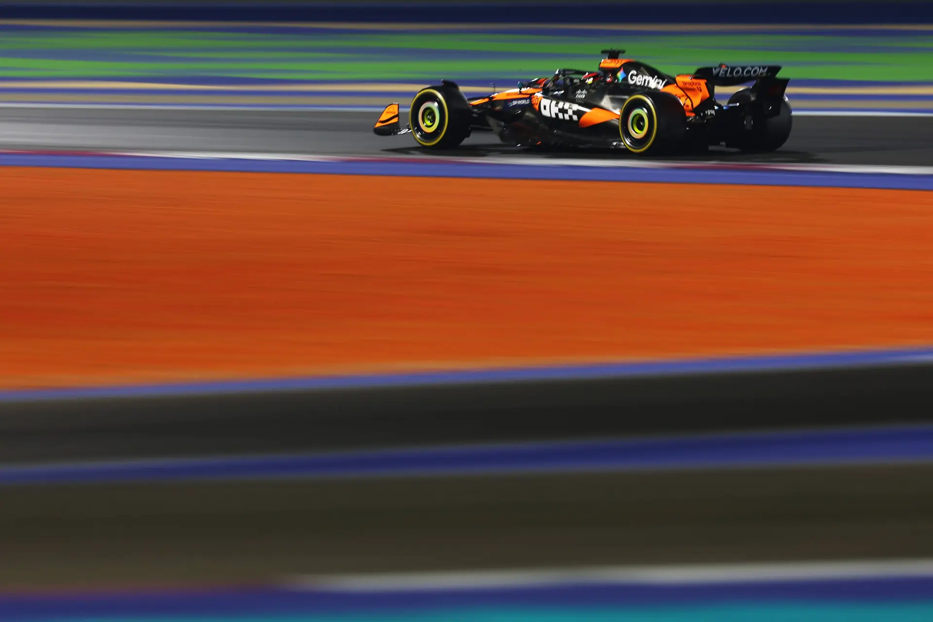 Technisch analist deelt interessant gesprek over rijhoogtes: 'Iemand zei tegen me: pas op voor McLaren'