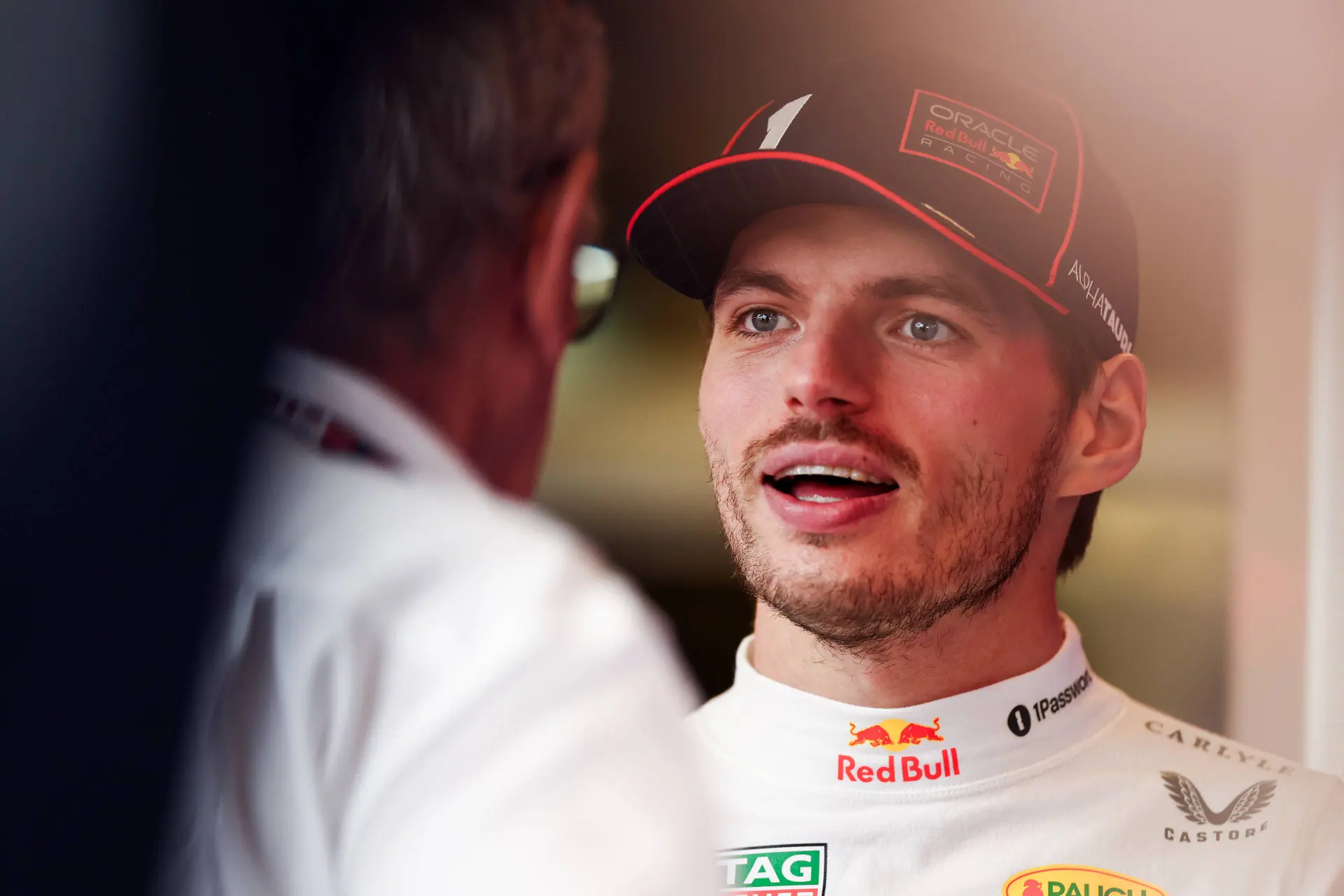 Verstappen geniet van MotoGP: 'Gelukkig ben ik bij vier wielen gebleven!'