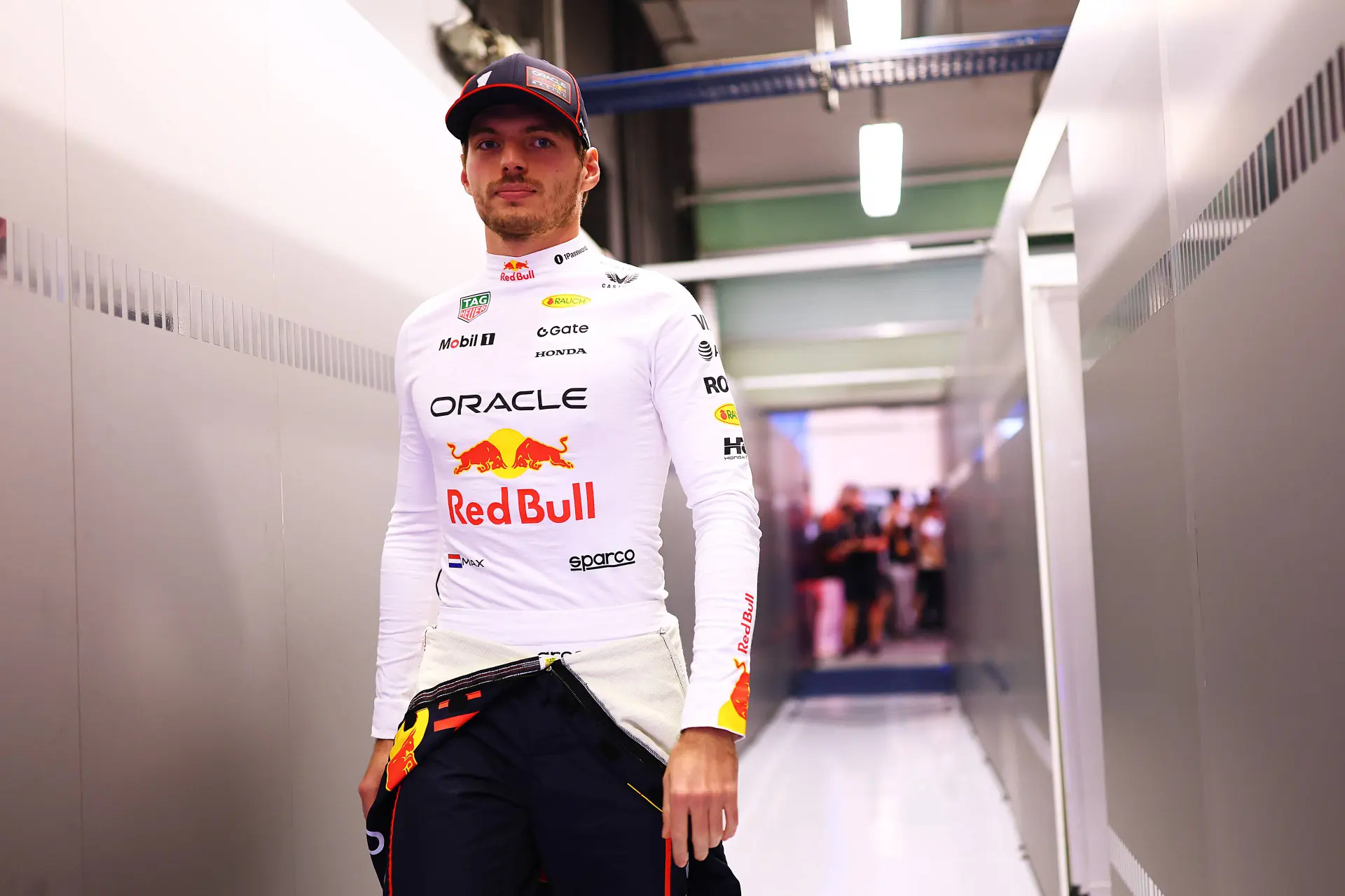 Verstappen spreekt verwachting voor Barcelona-test uit: 'Meer in de garage dan op het circuit'