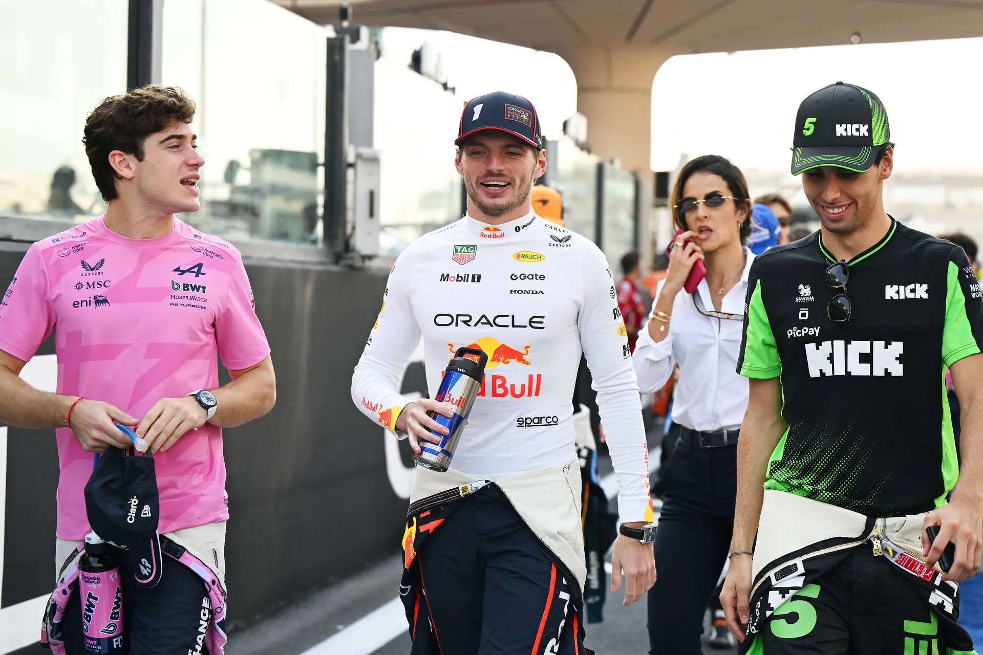 max-verstappen-red-bull-racing-gp-abu-dhabi-2025-zondag-franco-colapinto-alpine-stake-sauber-gabriel-bortoleto