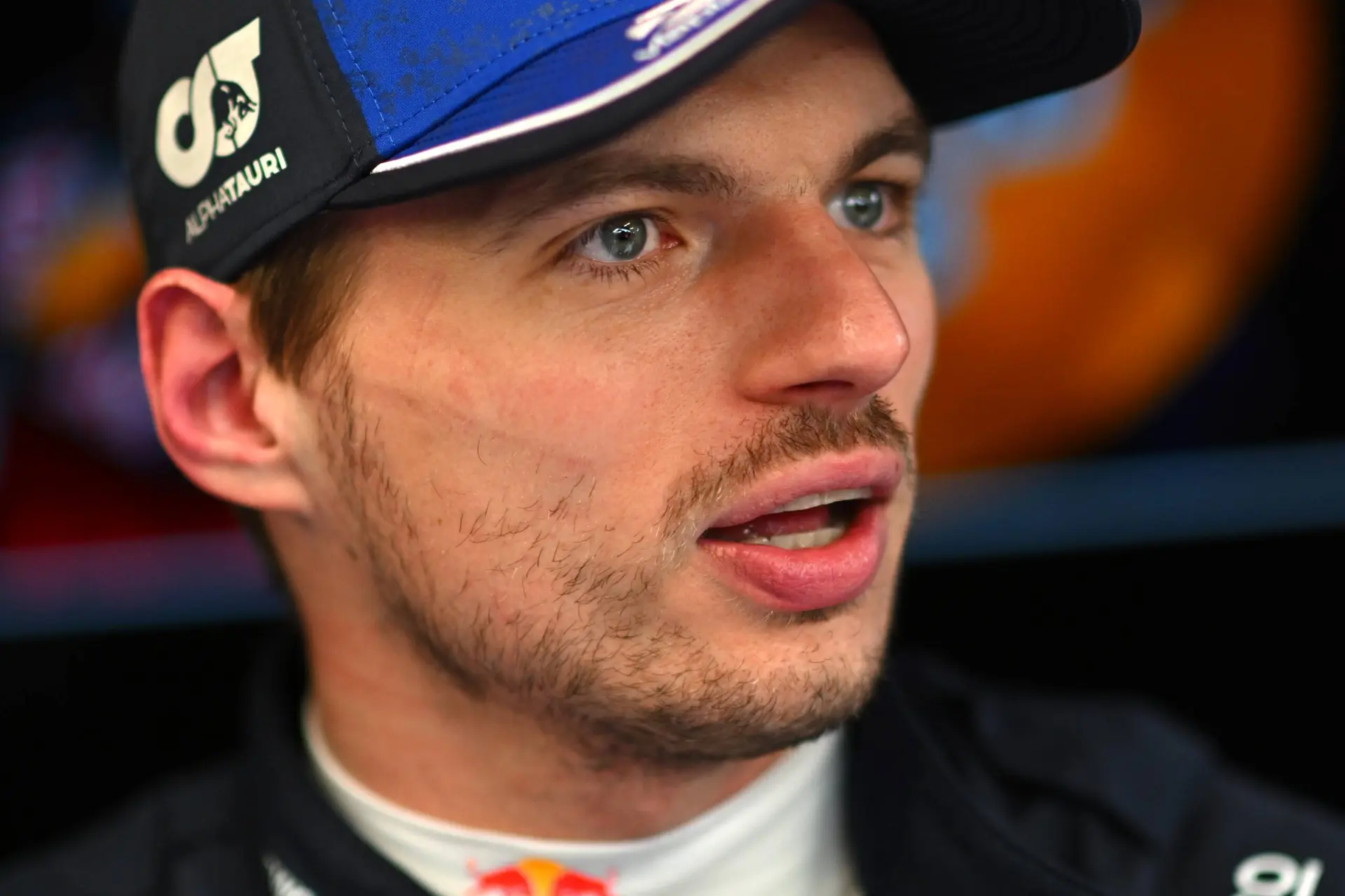 Verstappen eindigt met prachtig rondenaantal, concurrentie drukt het gaspedaal in