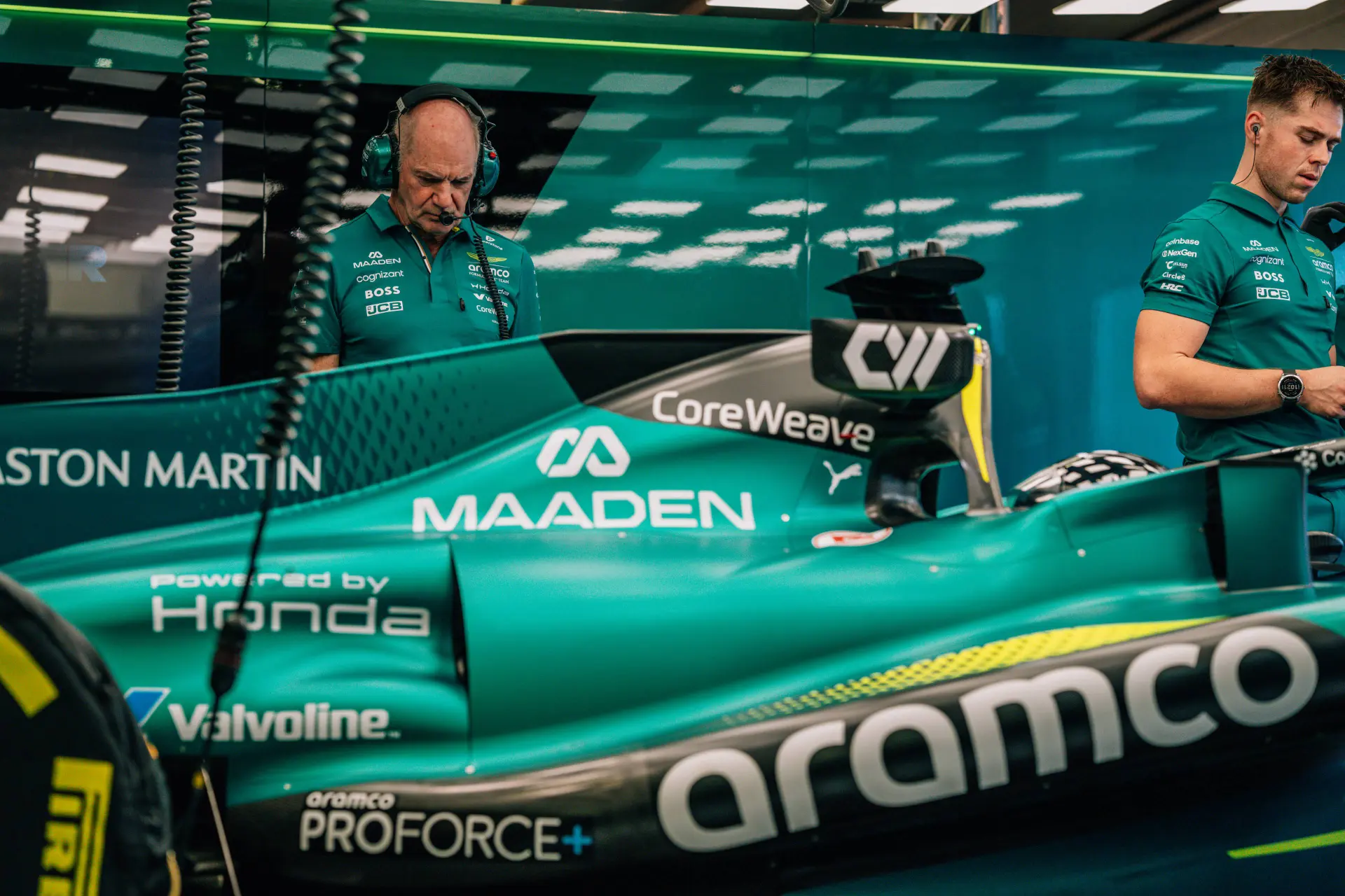'Voormalige Red Bull-topman moet Aston Martin herlanceren als nieuwe teambaas'