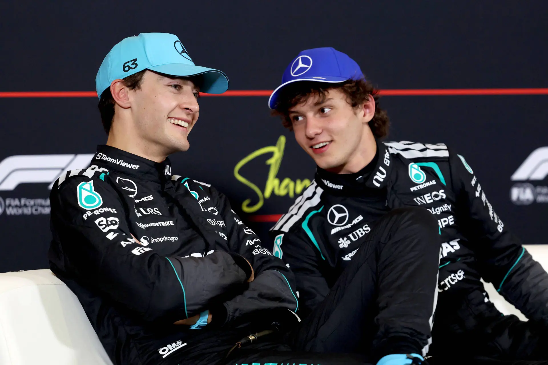 Buxton wijst op pijnlijk statistiek voor Russell: "Dat zal George van zijn stuk brengen"