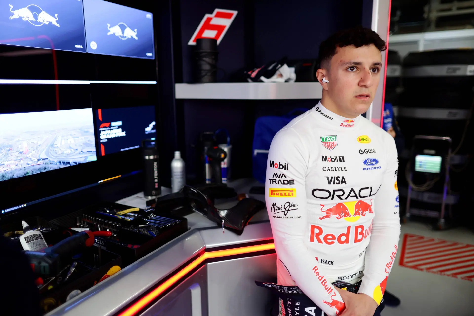 Hadjar totaal in de war door onnavolgbare Red Bull: "We begrijpen het nog niet"