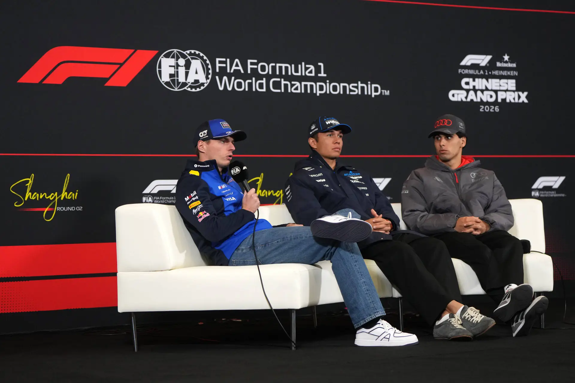 max-verstappen-red-bull-racing-china-donderdag-2026-1-gabriel-bortoleto-alexander-albon-315
