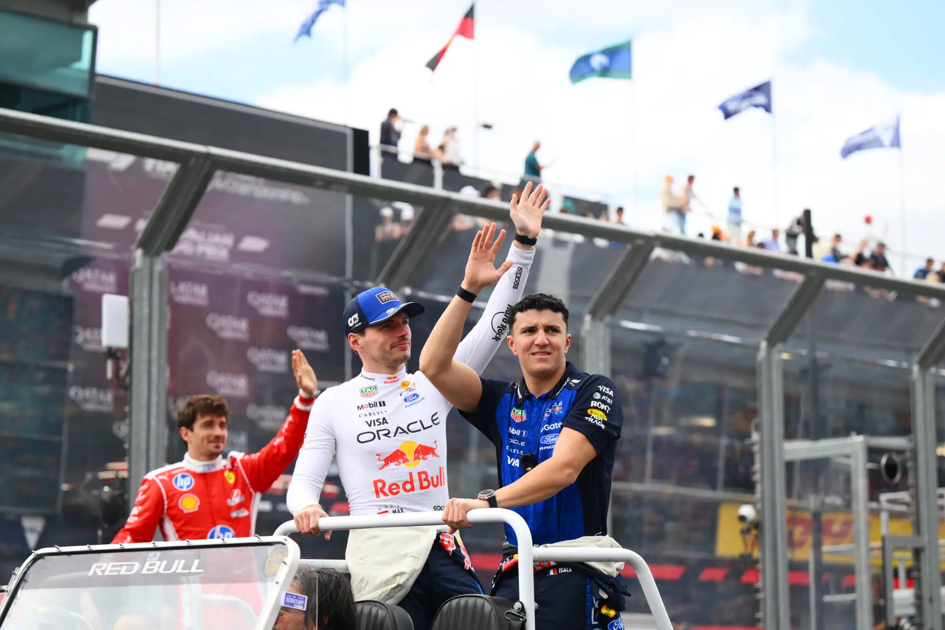 'Leclerc rook onraad, kan Verstappen vervangen bij Red Bull Racing als Nederlander stopt'