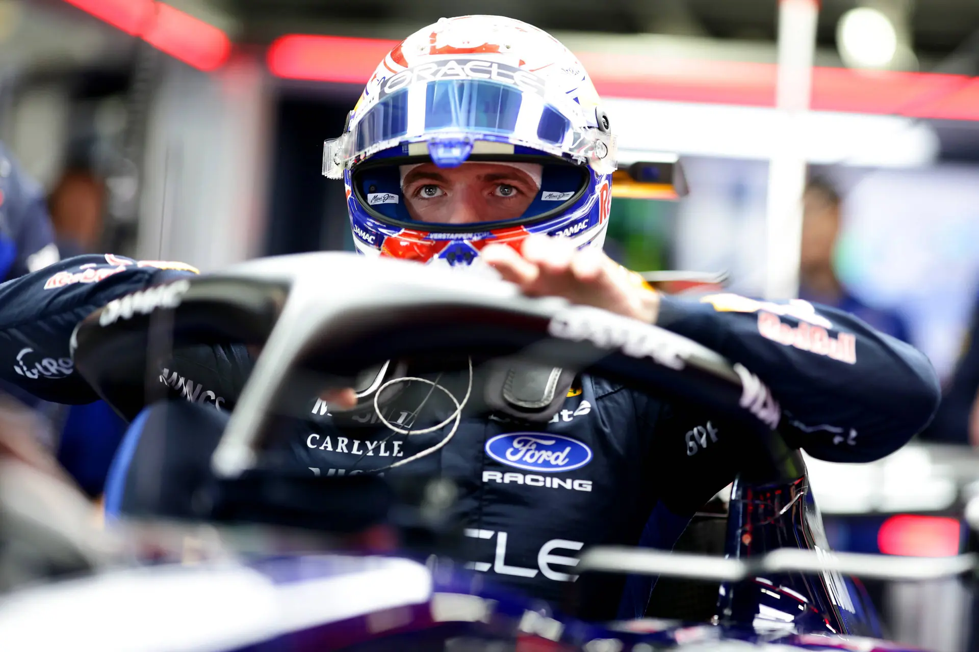 Verstappen maakt zich zorgen om zichzelf en concludeert: "We hebben een heel groot probleem"