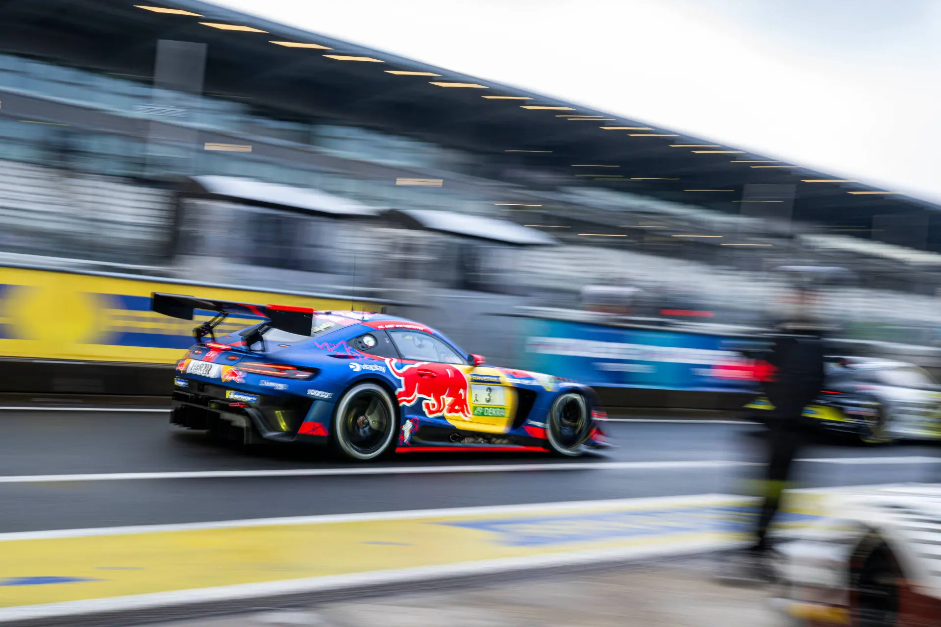 Tijdschema 24 uur van de Nürburgring, Verstappen vier dagen in actie