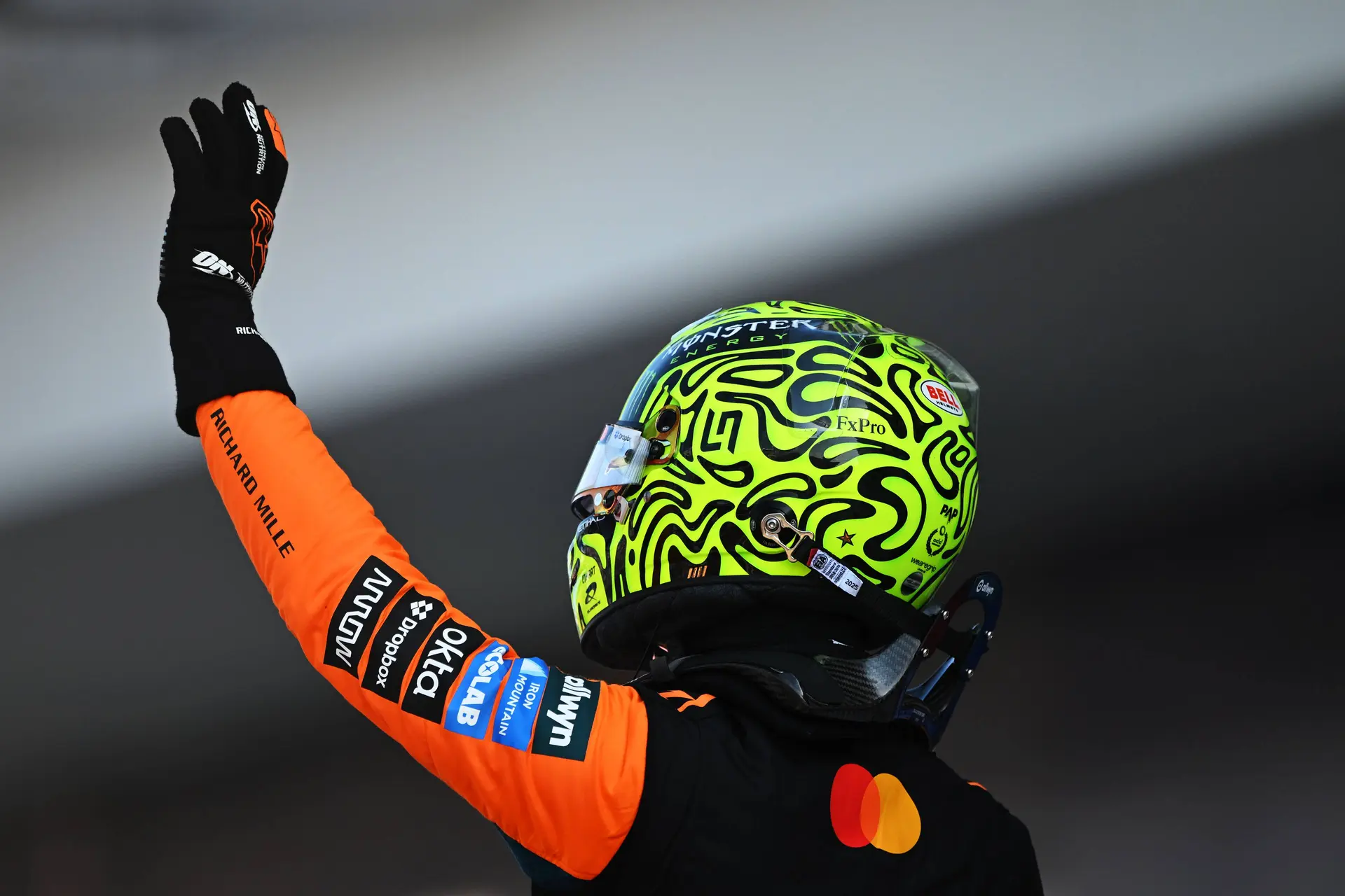McLaren domineert, Verstappen na slechte start sneller dan Mercedes in Amerikaanse sprintrace