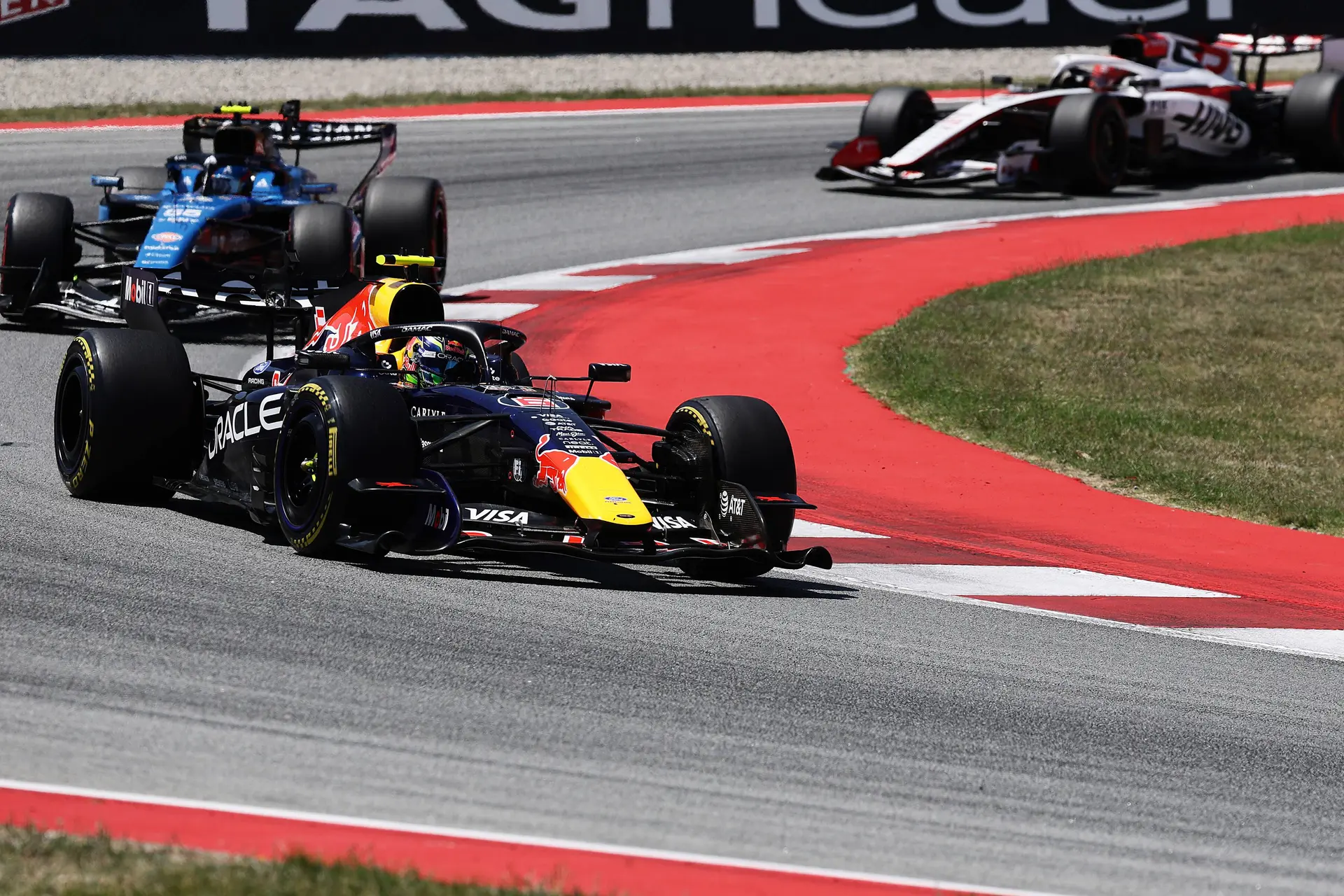 Palmer prijst geweldig inhaalmanoeuvre de hemel in: "De Red Bull is veel beter"